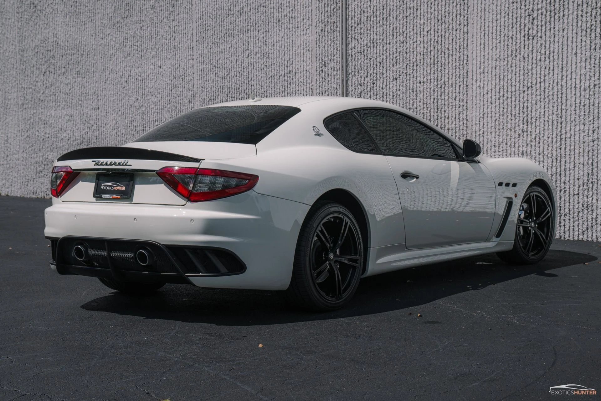mph004_1458811065_Used_2014_Maserati_Gran_Turismo_MC_w_Aerodynamic_Carbon_Pack_Interior_Carbon_Pack_1755877560_d34ed3b688