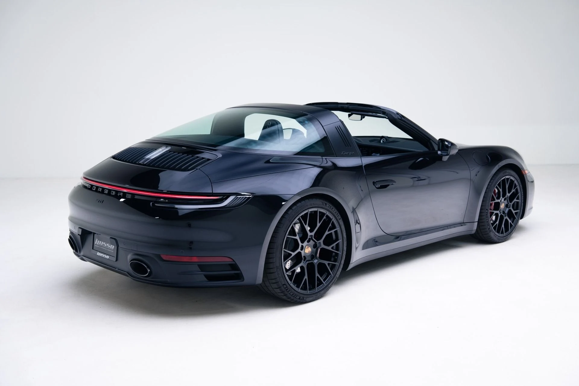 mph004_1463648197_Used_2024_Porsche_911_Targa_4_1767819156_26f49491dc