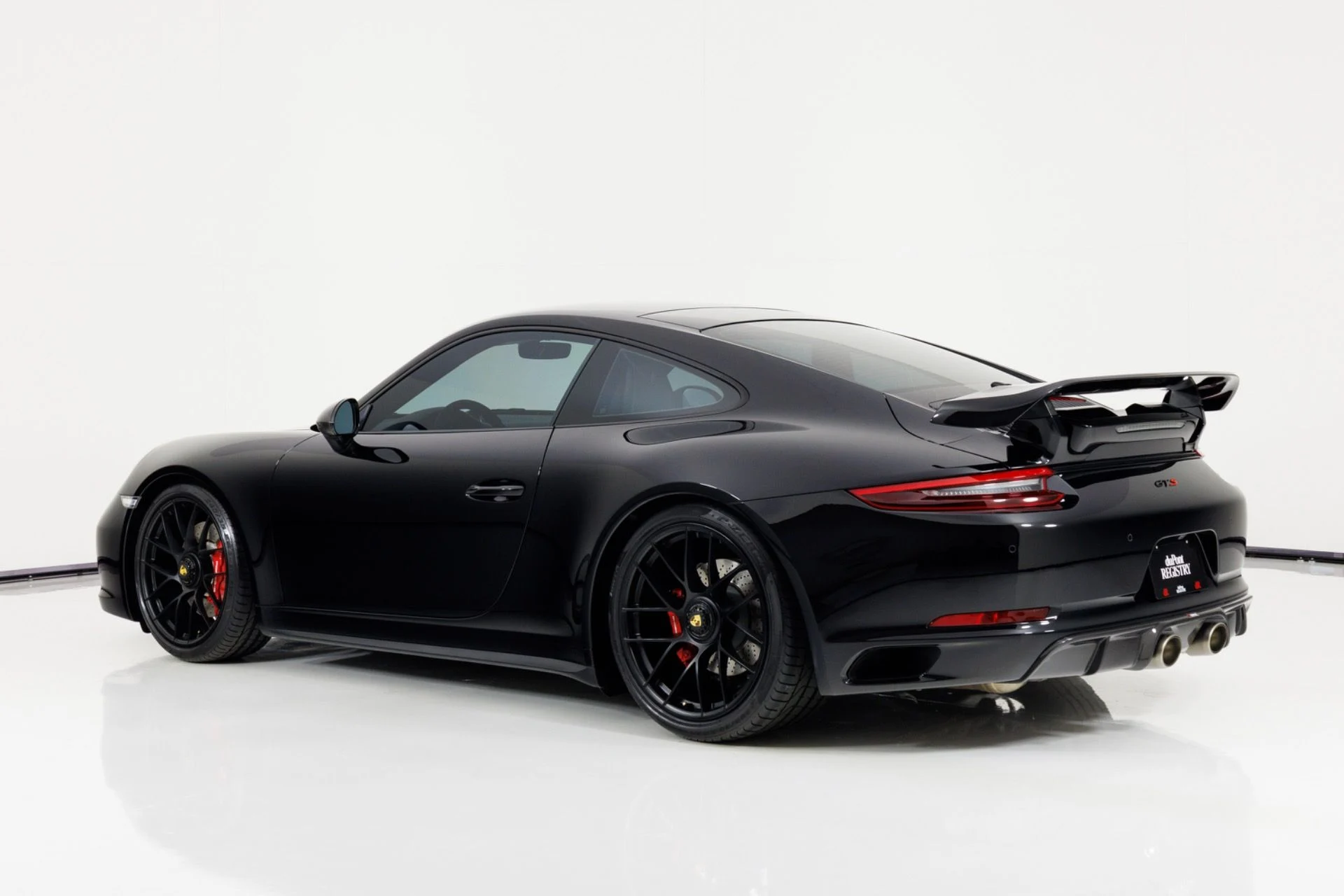 mph004_1470302608_Used_2017_Porsche_911_Carrera_GTS_1787861335_fa79bd2cdc