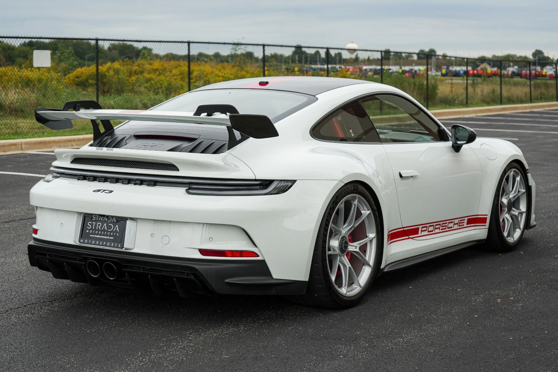 mph004_1474409489_Used_2023_Porsche_911_GT_3_1789589531_d3e2e985b2