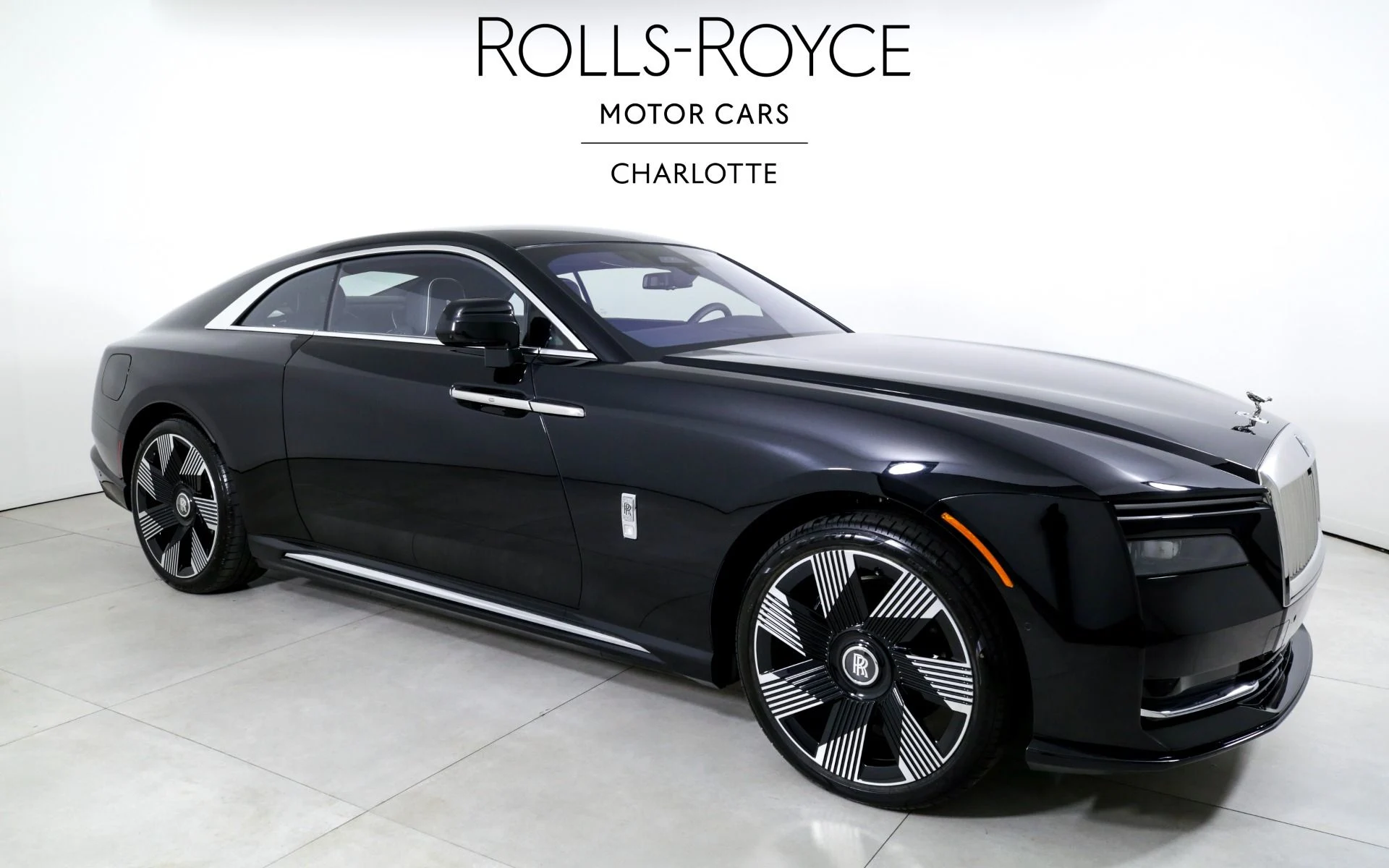 mph004_1479821967_Used_2024_Rolls_Royce_Spectre_1745445459_6e7823a65d
