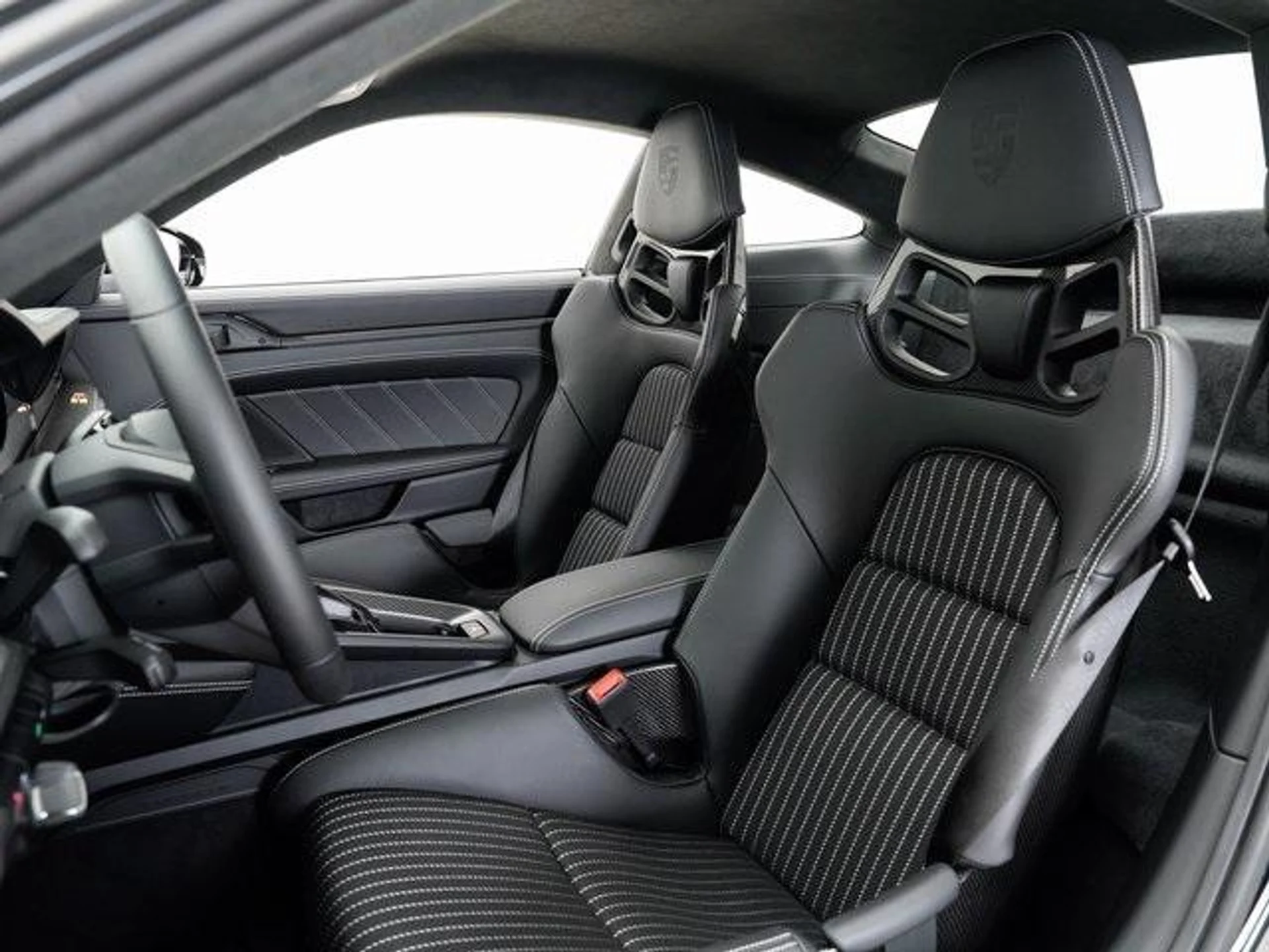 mph004_1480124898_HJ_8w_KW_Iap2n_XCRRP_6k2_G6_Meqs_d3155cdc6e