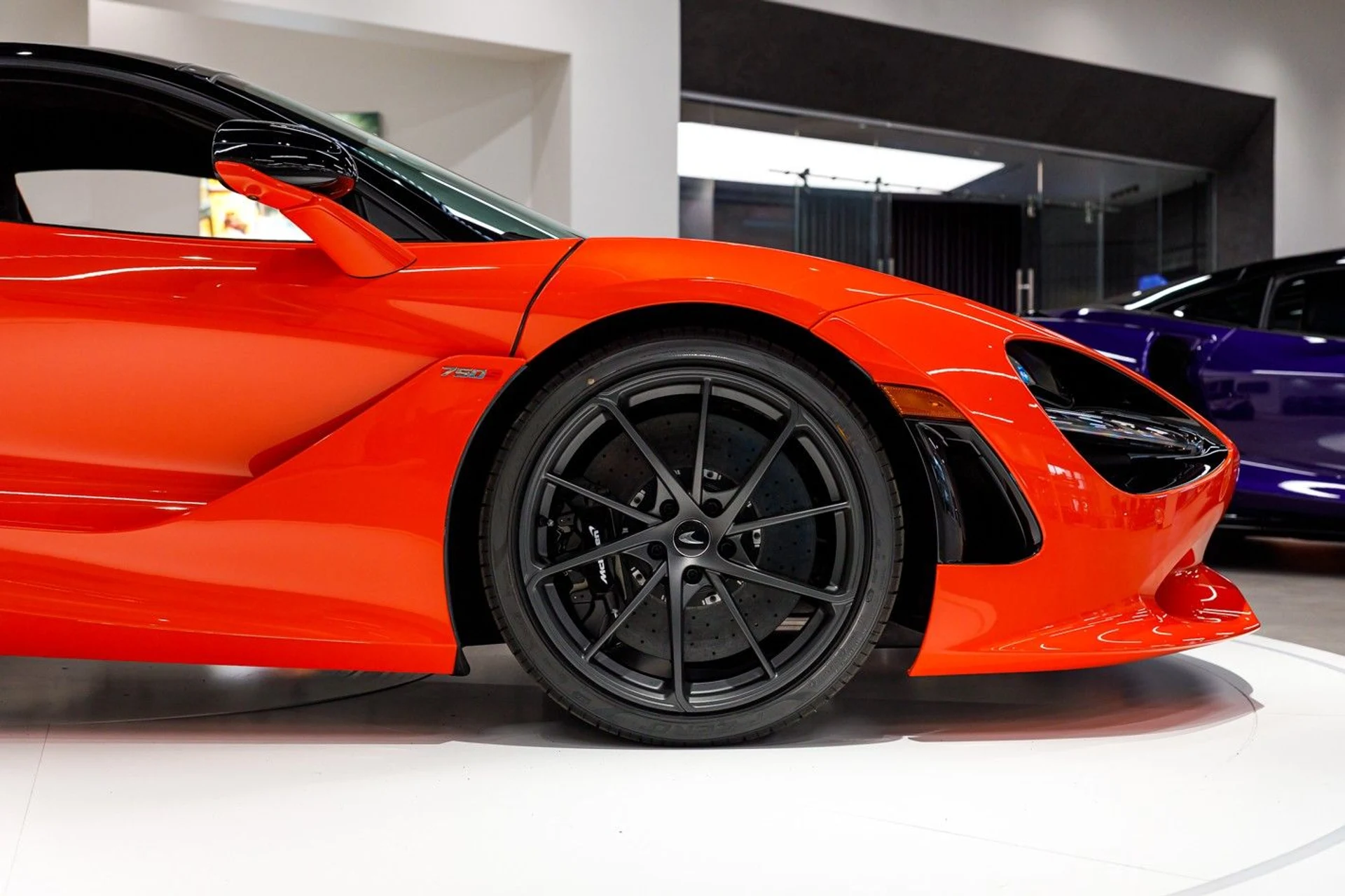 mph004_1480844243_628_p5_l_7648dc5af4