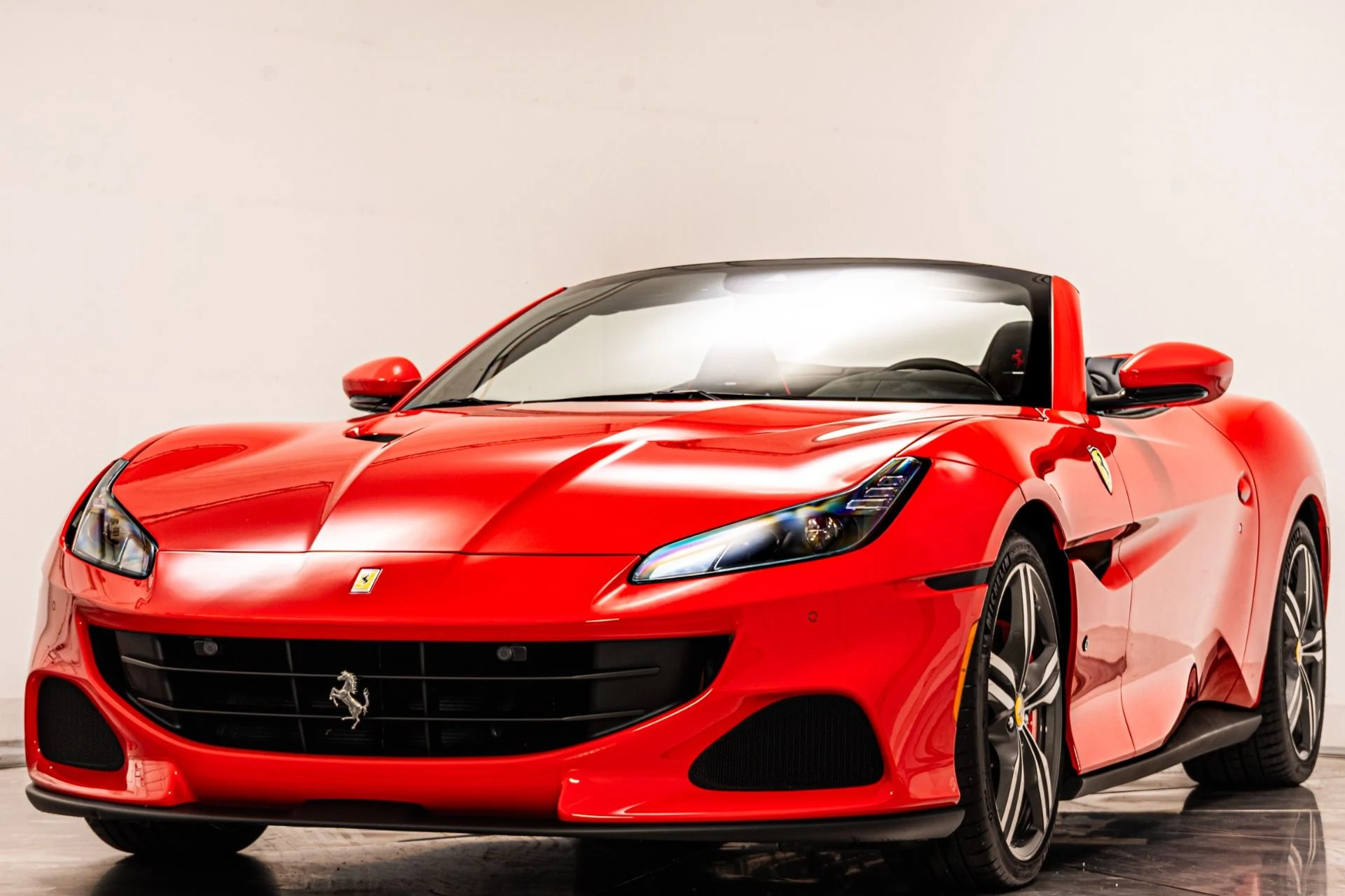 mph004_1490140485_Used_2023_Ferrari_Portofino_M_1759171852_af503fd539