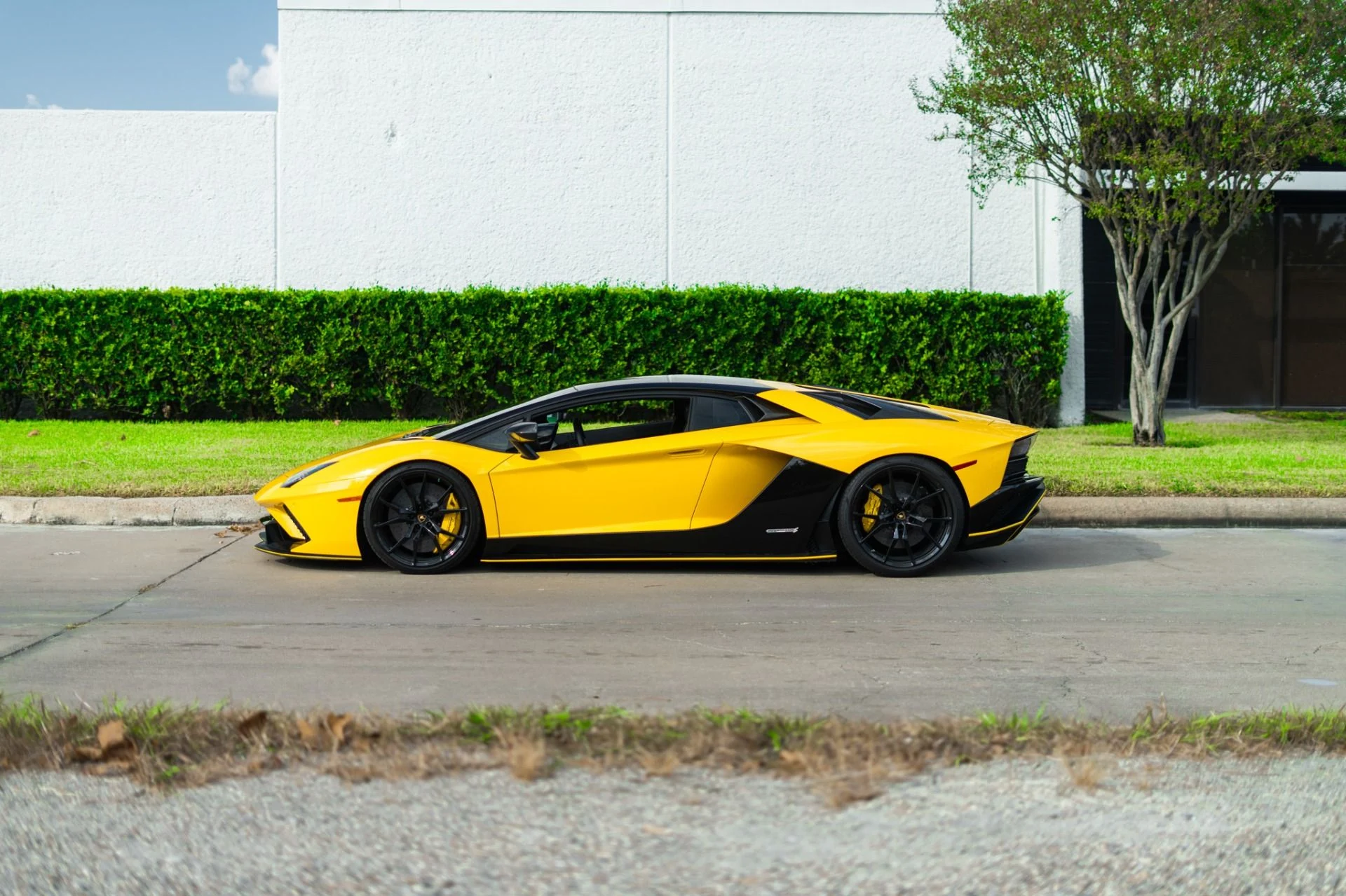 mph004_1493606792_Used_2018_Lamborghini_Aventador_S_LP_740_4_S_1761083724_f31ae4e2d7