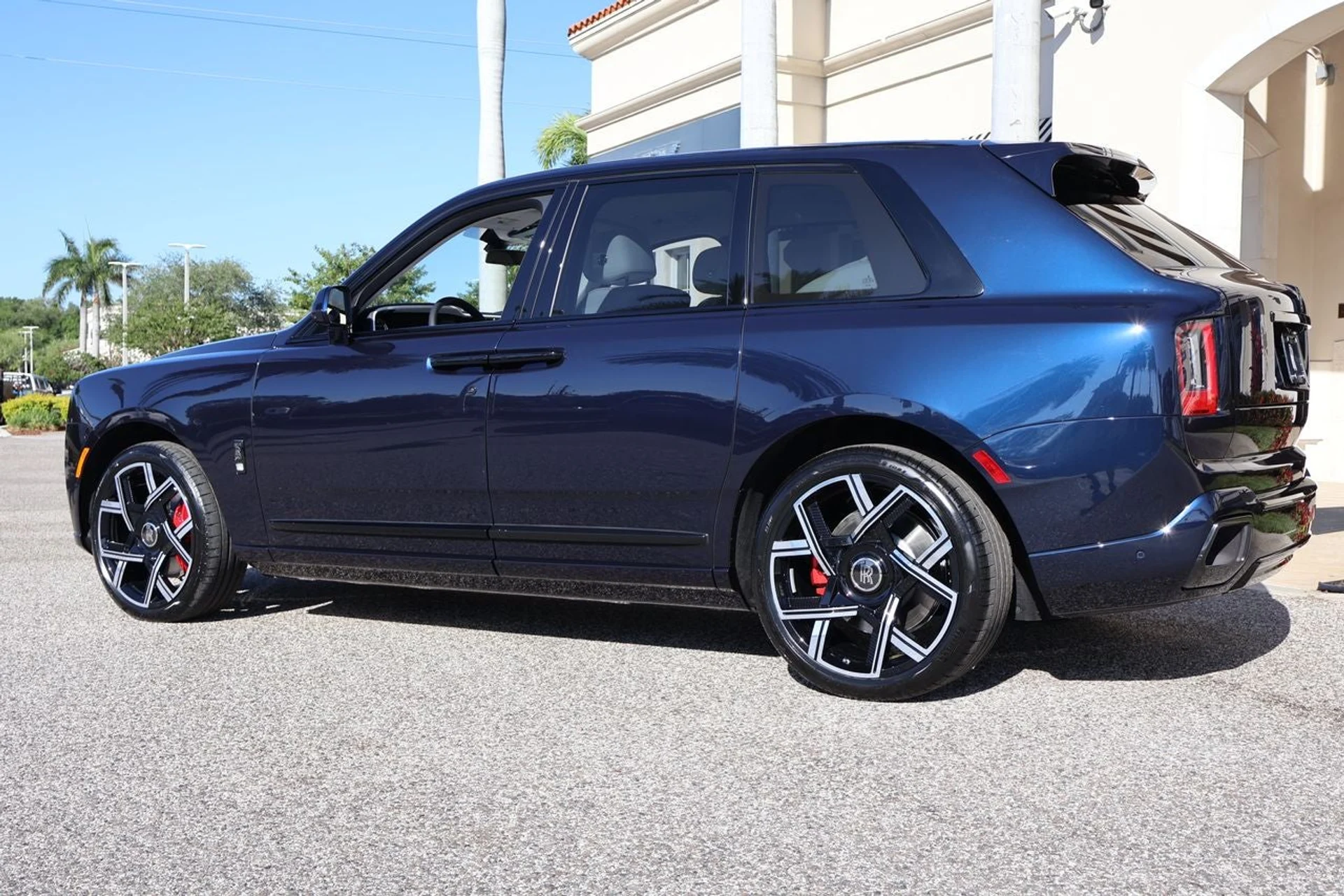 mph004_149432410_5_c576425dd4