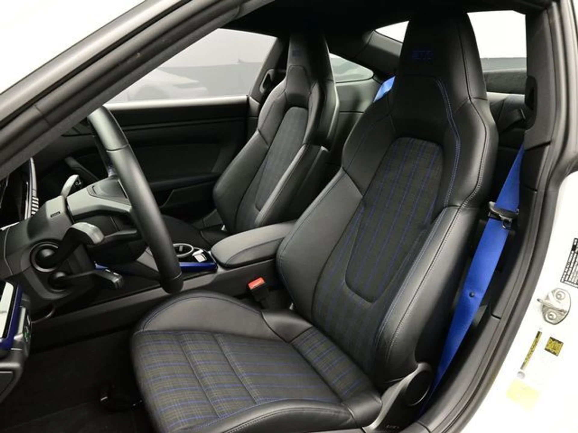 mph004_1496912521_7adff2bf5b5bb357cd1772b23da0589ex_7bc79d48aa