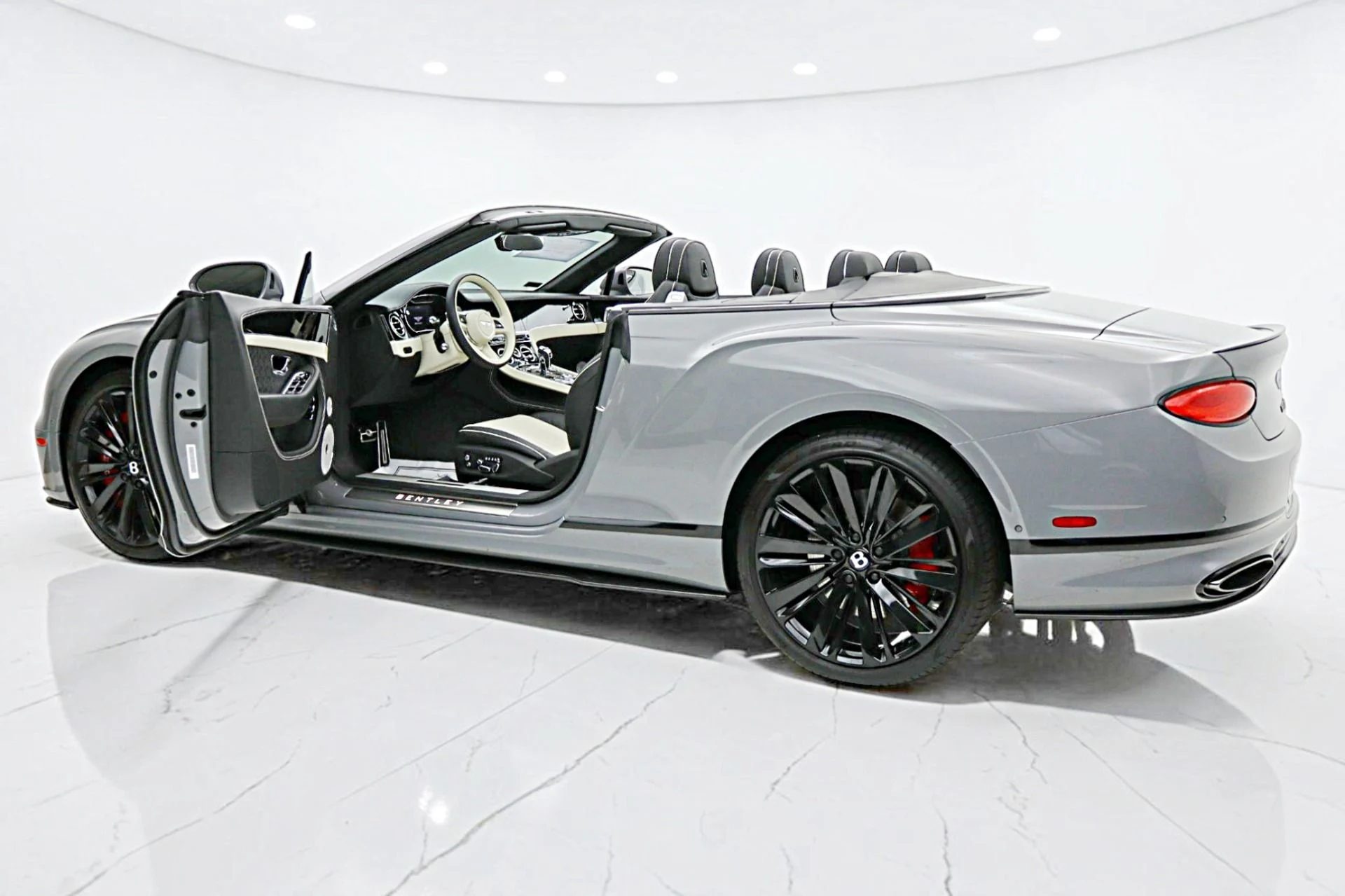 mph004_1498825814_Used_2022_Bentley_Continental_GTC_Speed_bf36c391c9