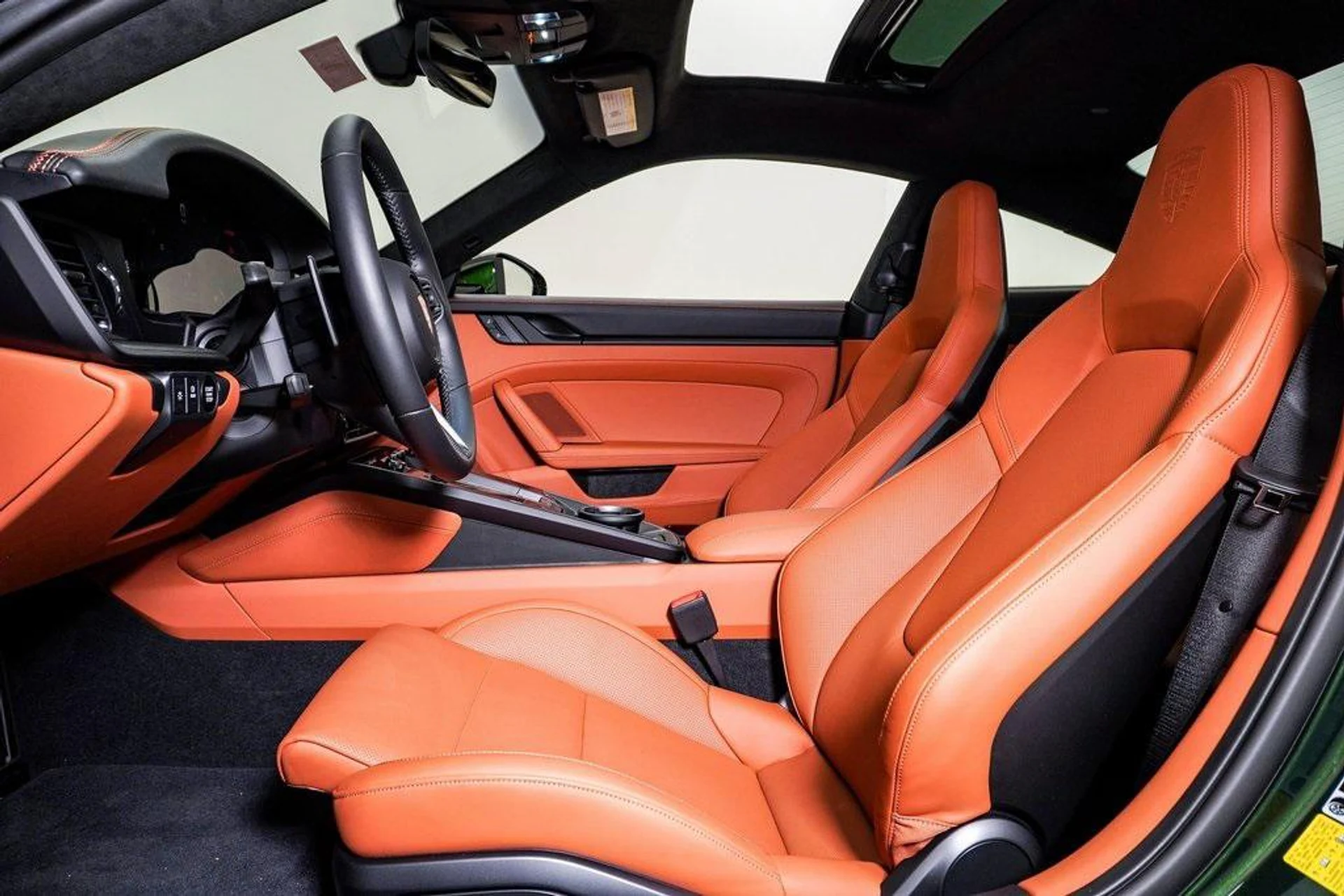 mph004_149909677_28_OS_4_R_Pb_Bq_U_65_O0_Ftze_Jt_SXNJ_4_b4fe7e9f57