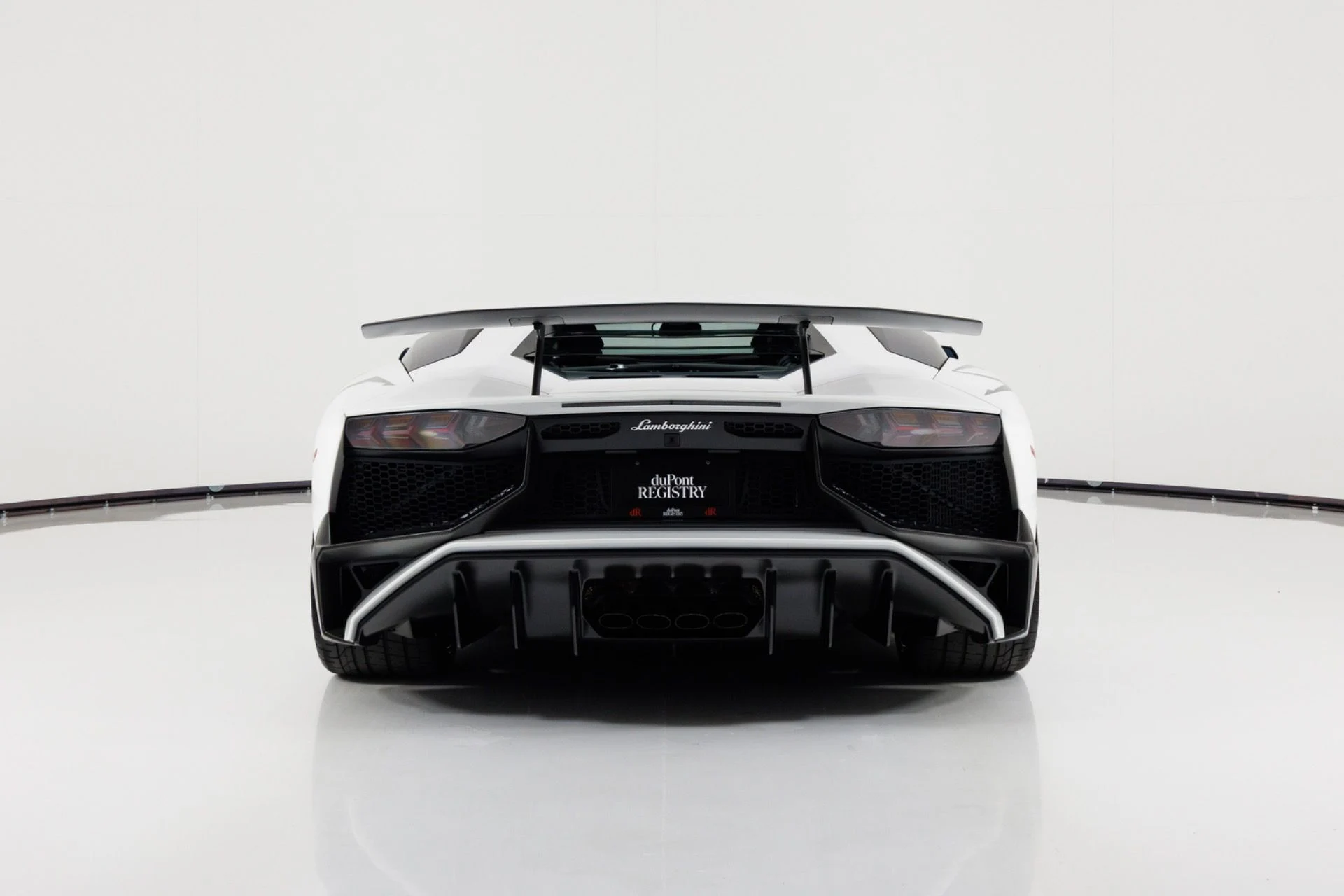 mph004_1503084659_Used_2016_Lamborghini_Aventador_LP_750_4_Superveloce_1779992498_e206f41263