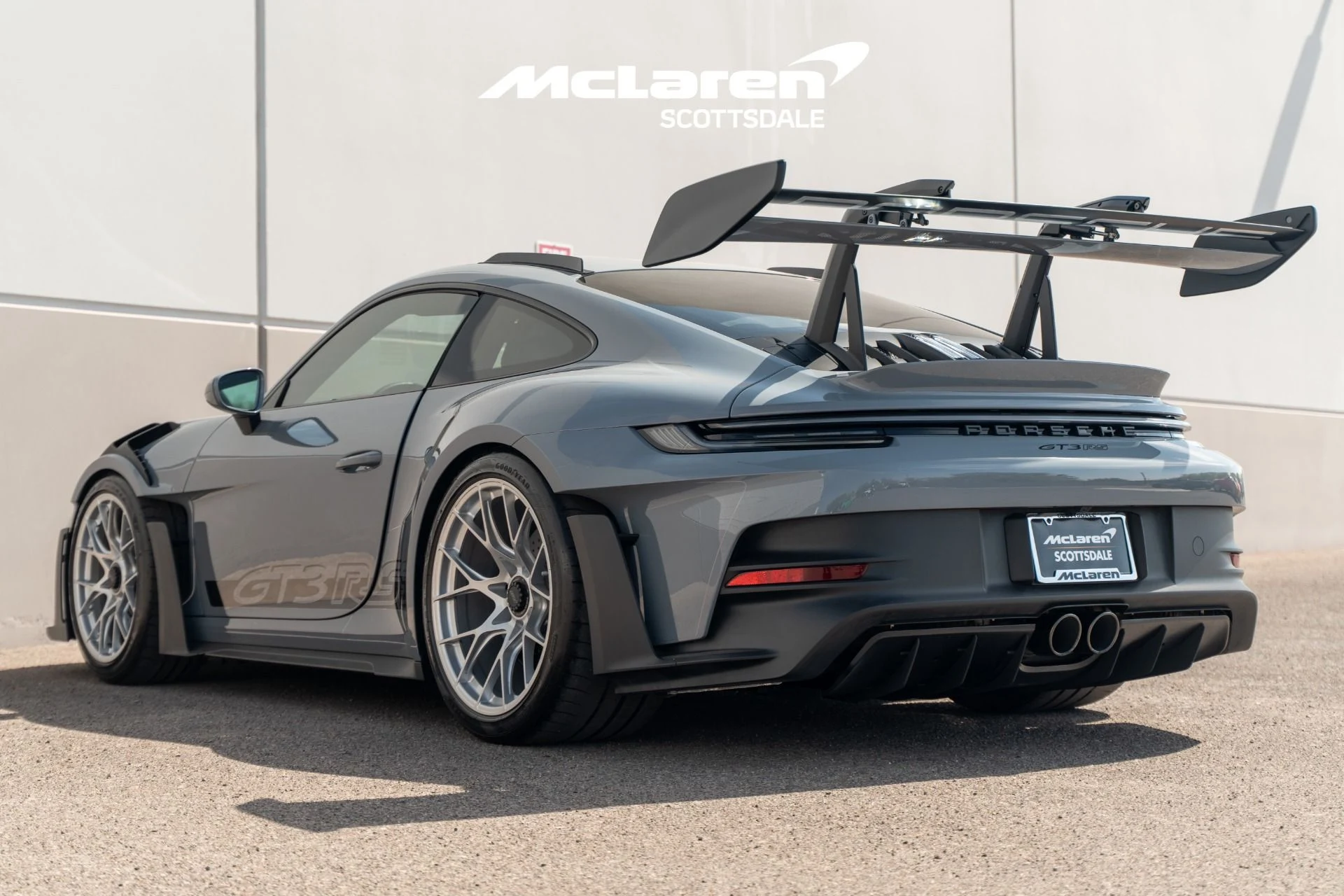 mph004_1508544021_Used_2023_PORSCHE_911_GT_3_RS_1755385403_86c80110a3