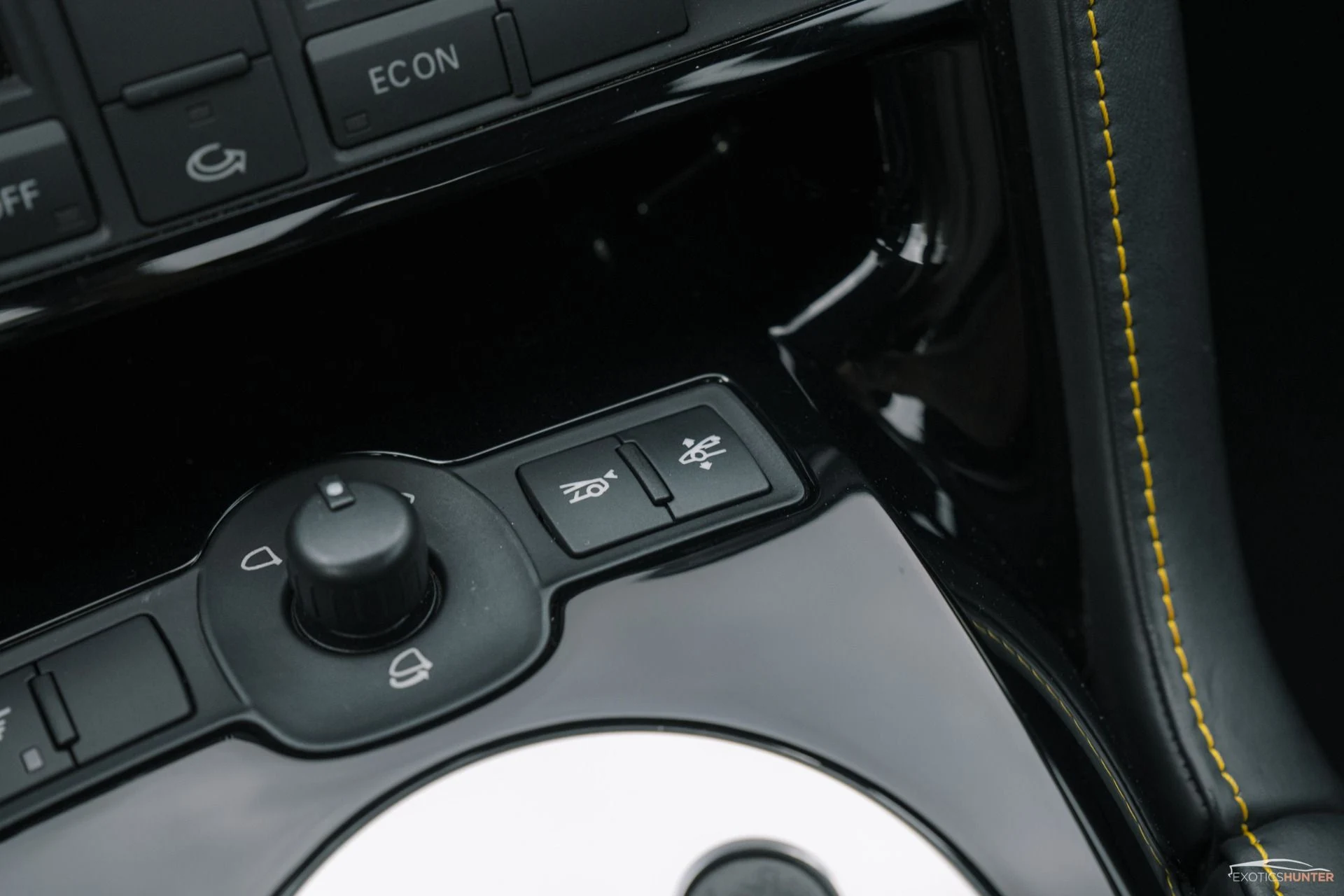 mph004_1511812685_Used_2011_Lamborghini_Gallardo_LP_550_2_w_FULL_Body_PPF_Reverse_Camera_Front_Lift_1762294908_a218e867b1