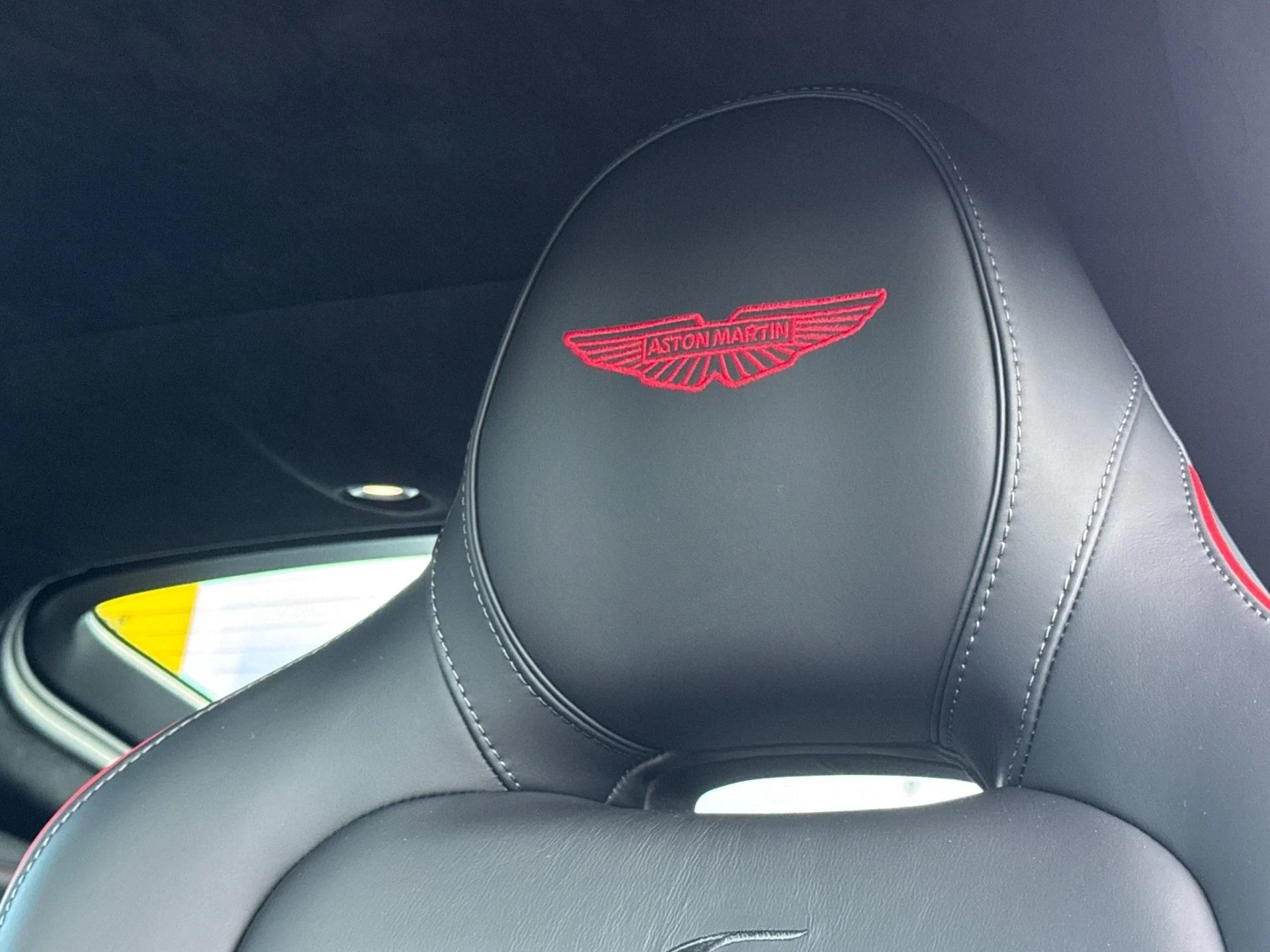 mph004_1517296132_New_2026_Aston_Martin_Vantage_S_1767798674_8972ff095e