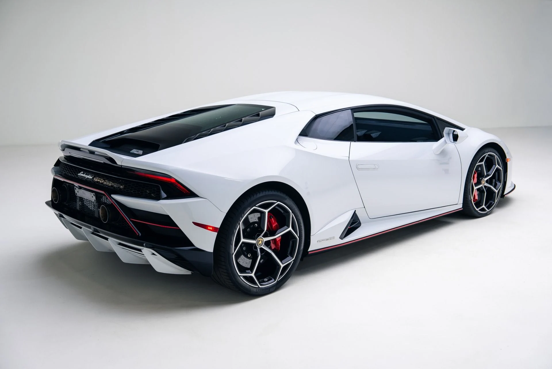 mph004_1526501193_Used_2020_Lamborghini_Huracan_EVO_1766089728_c62b812e91