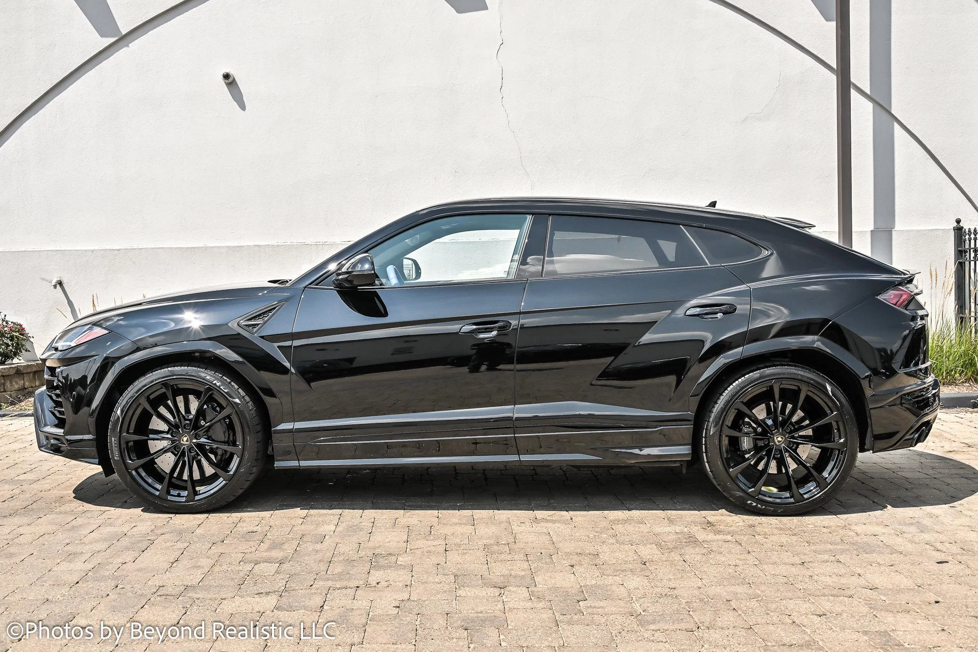 mph004_1526565130_Used_2022_Lamborghini_Urus_1754726484_7be0fefd0e