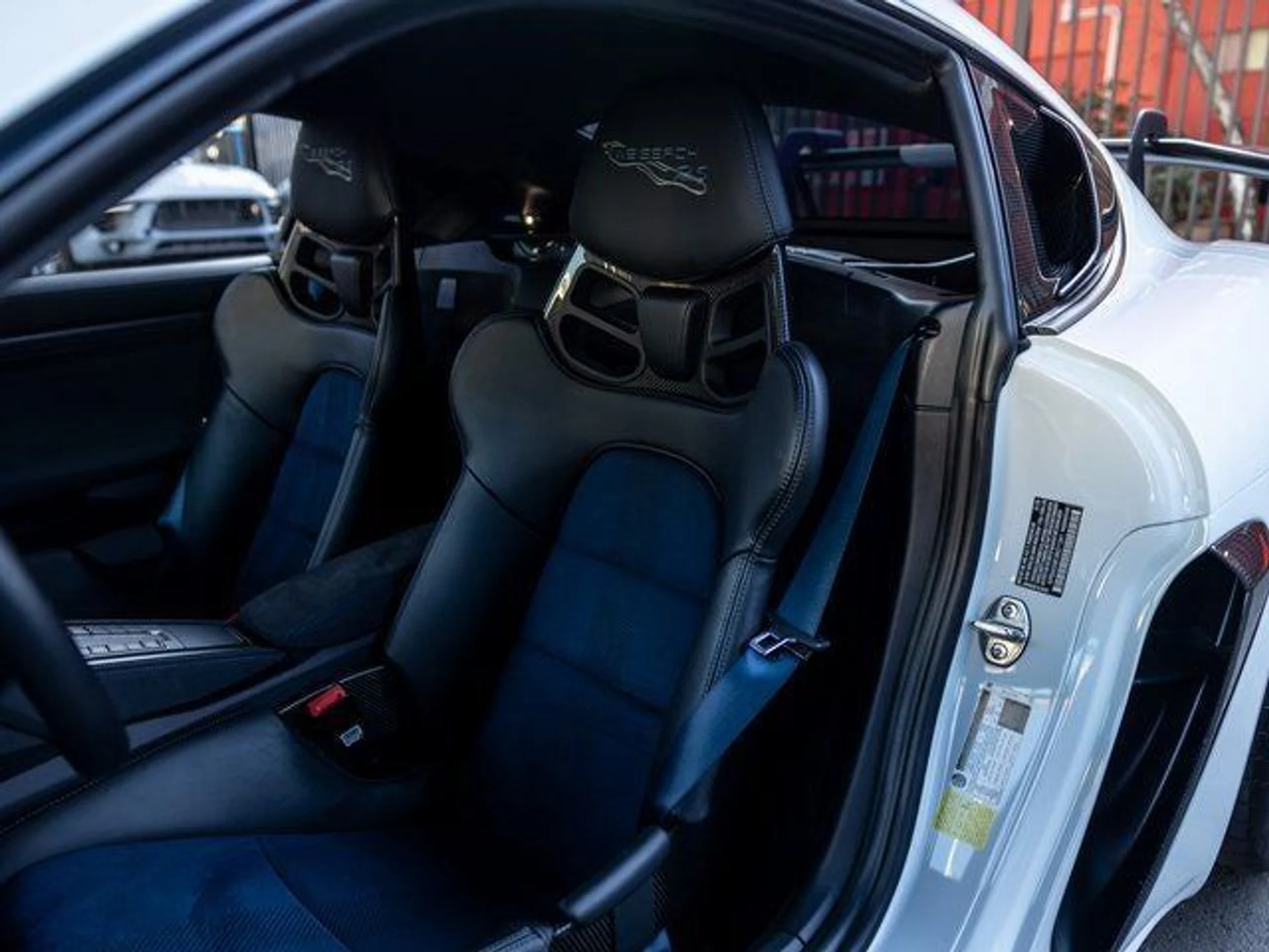 mph004_1528070329_5_19aadc6867