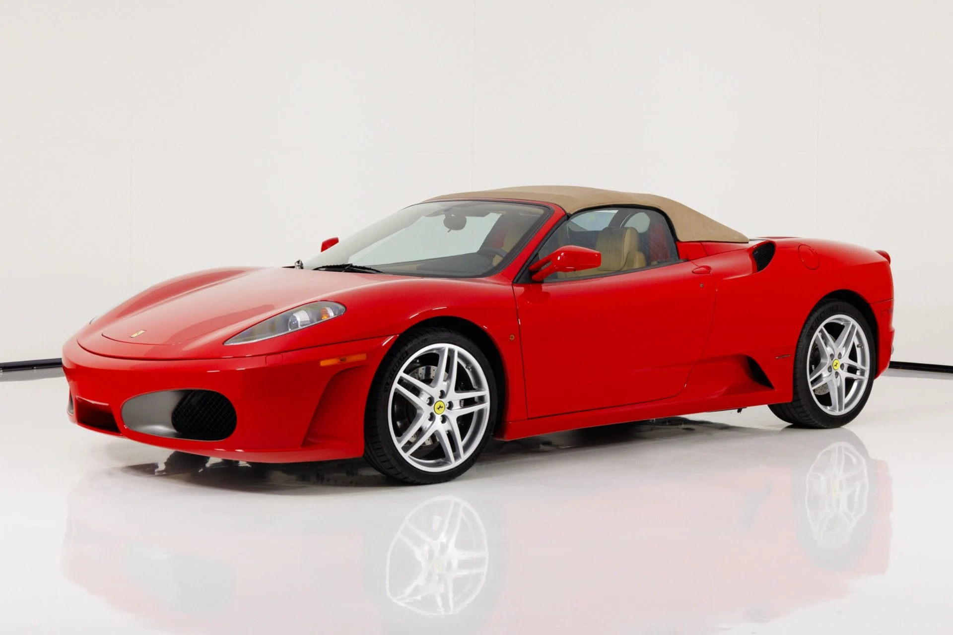 mph004_1537928055_Used_2006_Ferrari_430_Spider_1778773676_2cb4cf83f2