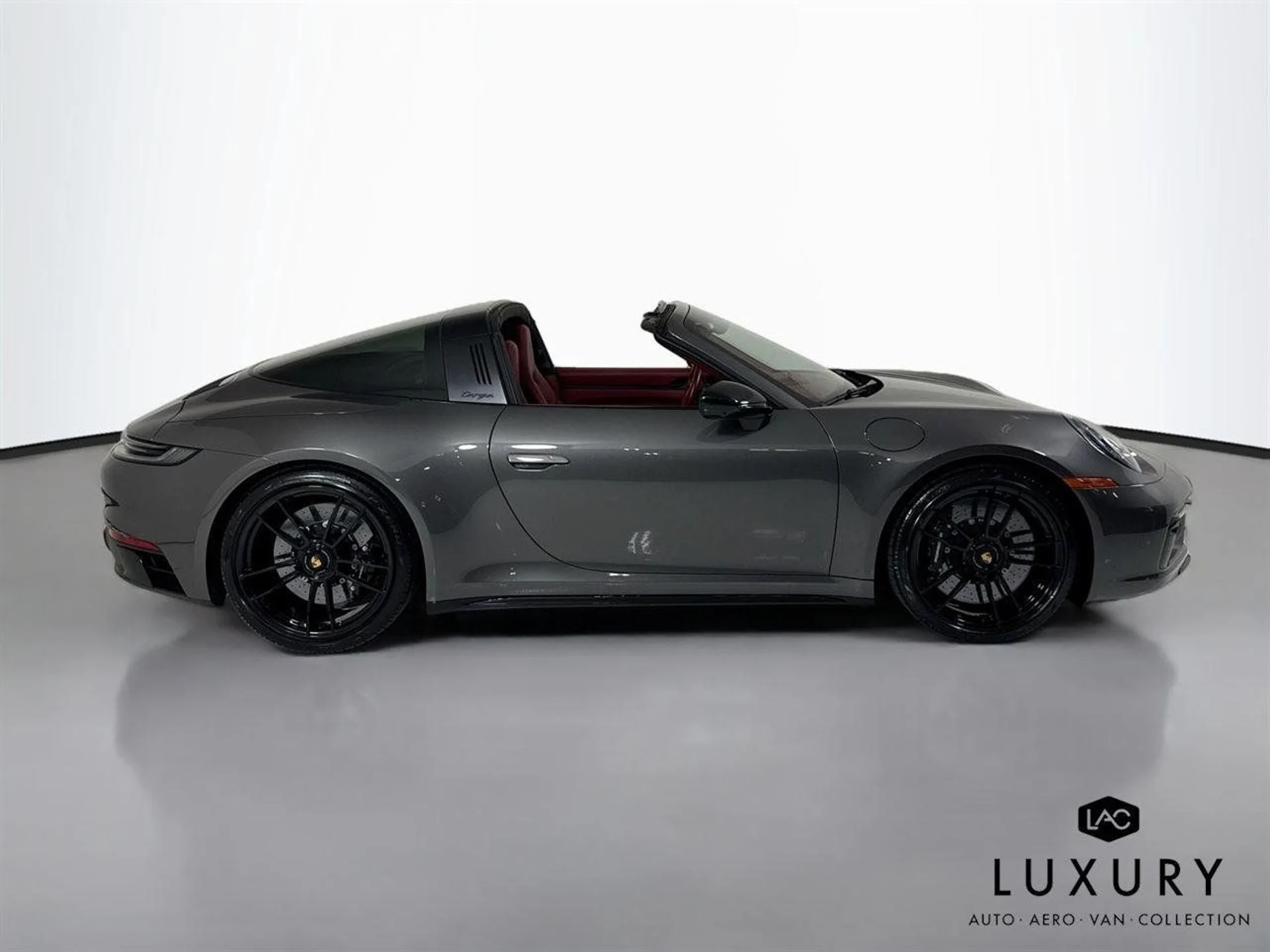 mph004_1540813586_d882a981d732e13d42a63660f15e64d5_f9d251c7fd