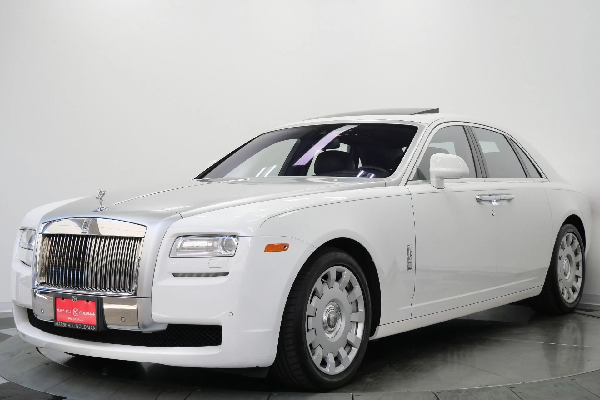 mph004_1543910038_Used_2014_Rolls_Royce_Ghost_V12_Power_Drivers_Assistance_1_Heated_and_Ventilated_Front_Seats_1779224671_946d193975