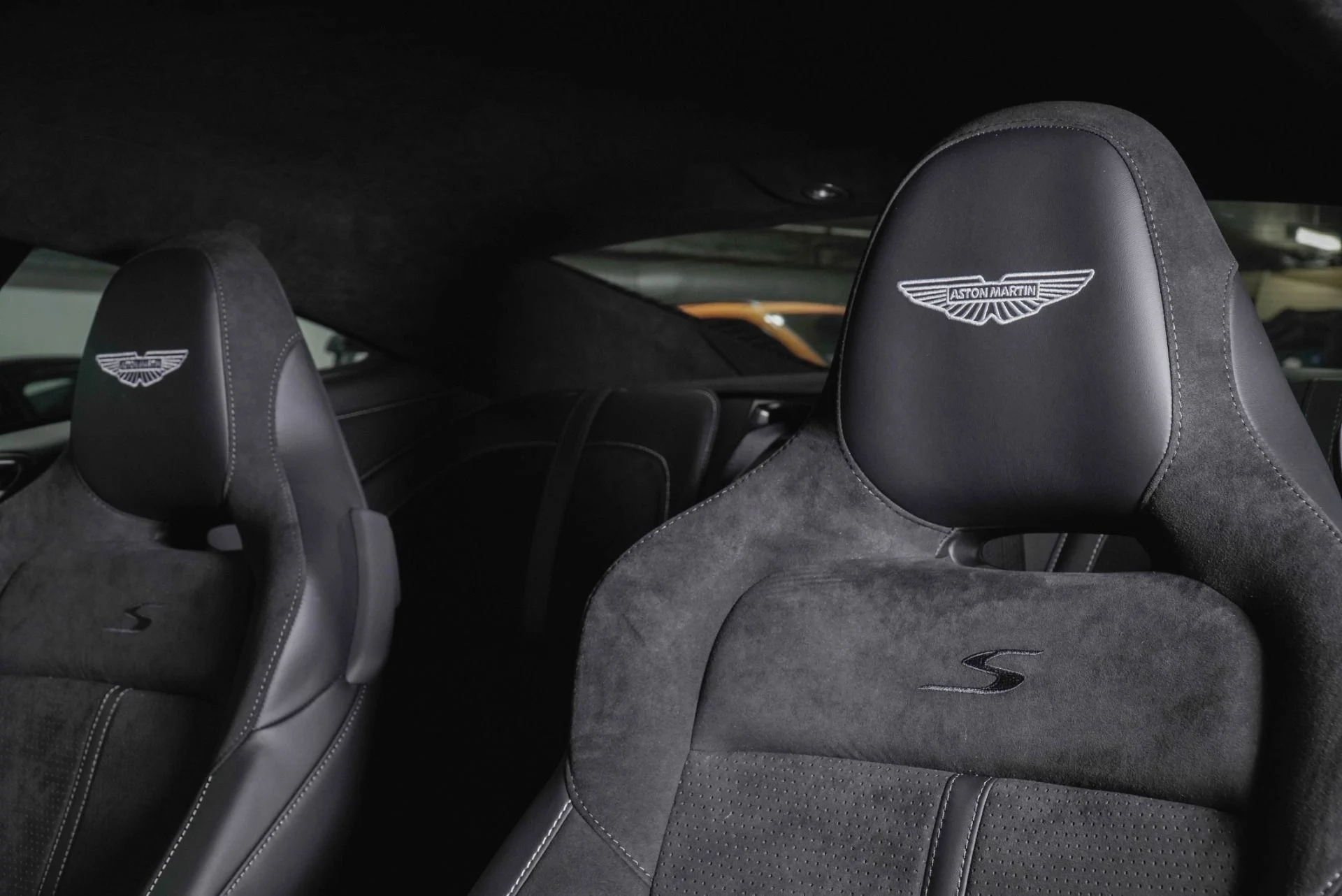 mph004_1544863984_New_2026_Aston_Martin_DB_12_1789417407_a1f4025f27