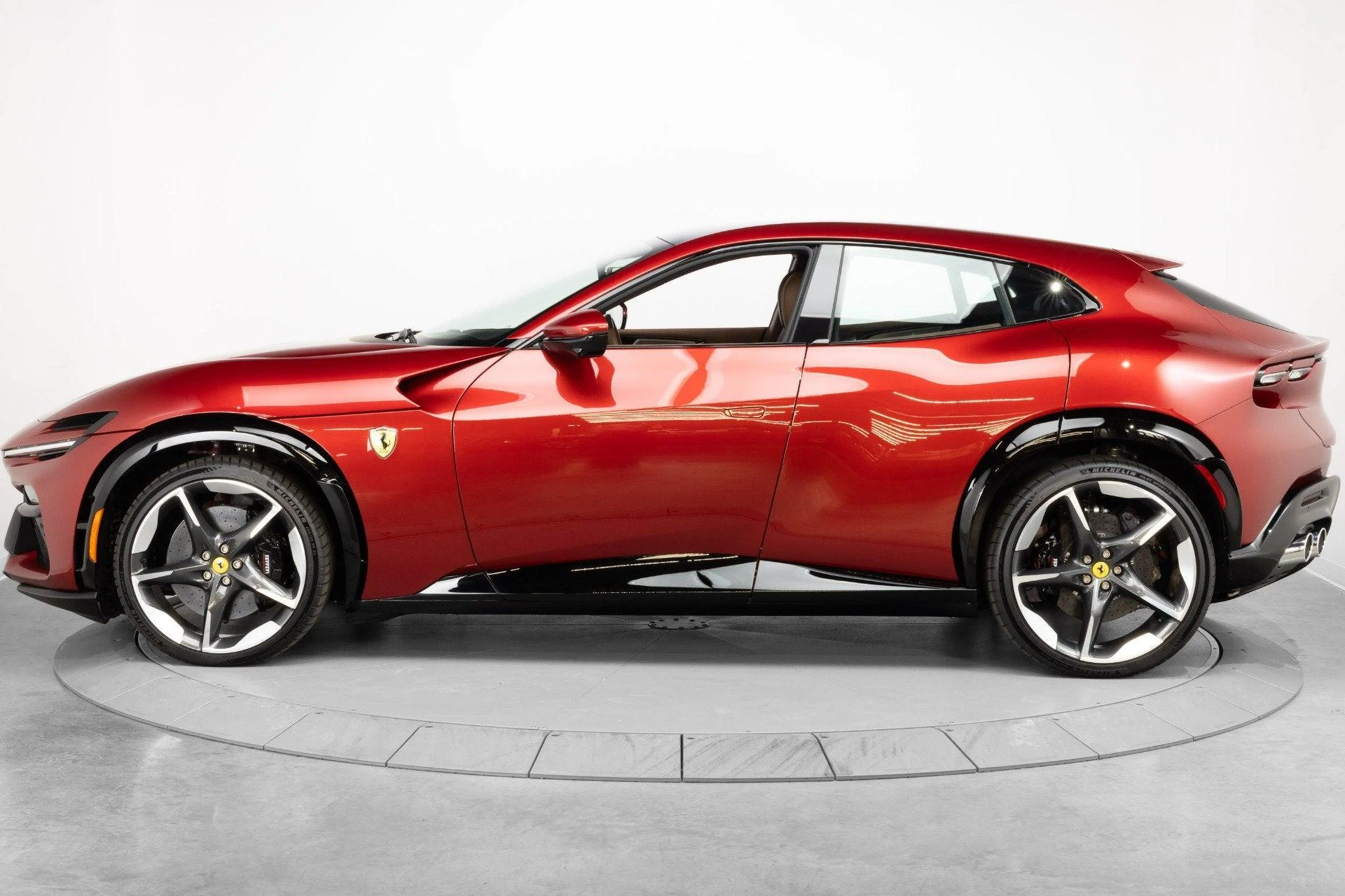 mph004_1547352278_Used_2026_Ferrari_Purosangue_1785925675_a19cc82ca1