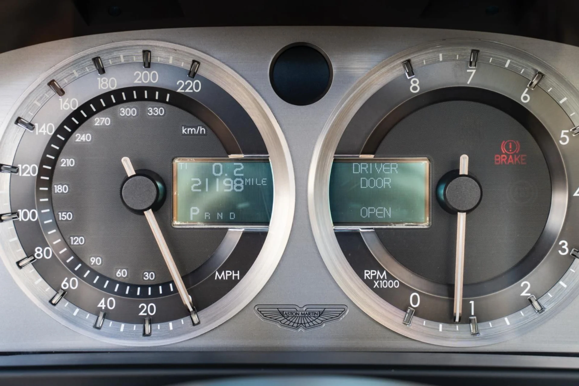 mph004_1549074747_Used_2006_Aston_Martin_DB_9_2dr_Volante_Auto_1772878103_28b8141ef8