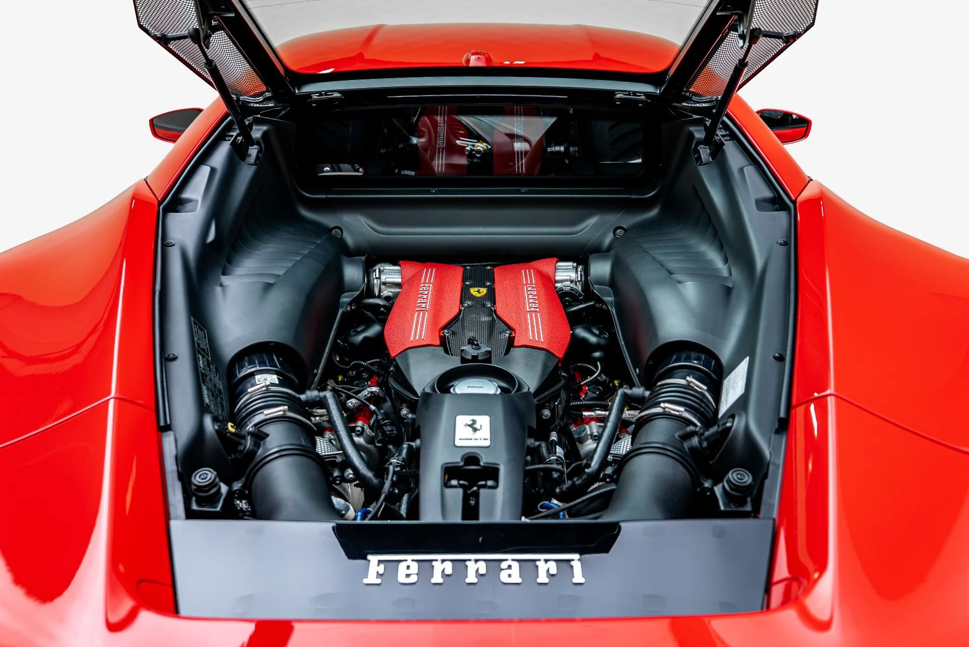 mph004_1560544203_Used_2018_Ferrari_488_GTB_1785446171_6f4dc9a37c