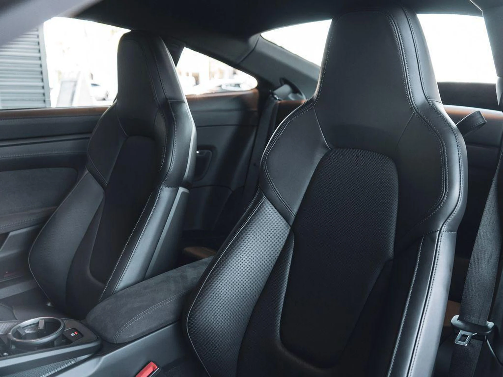 mph004_1566608563_Yn8_Z5_Akuw_L_Wcovy_GG_0l37_Q0_Ef_I_00198929f6