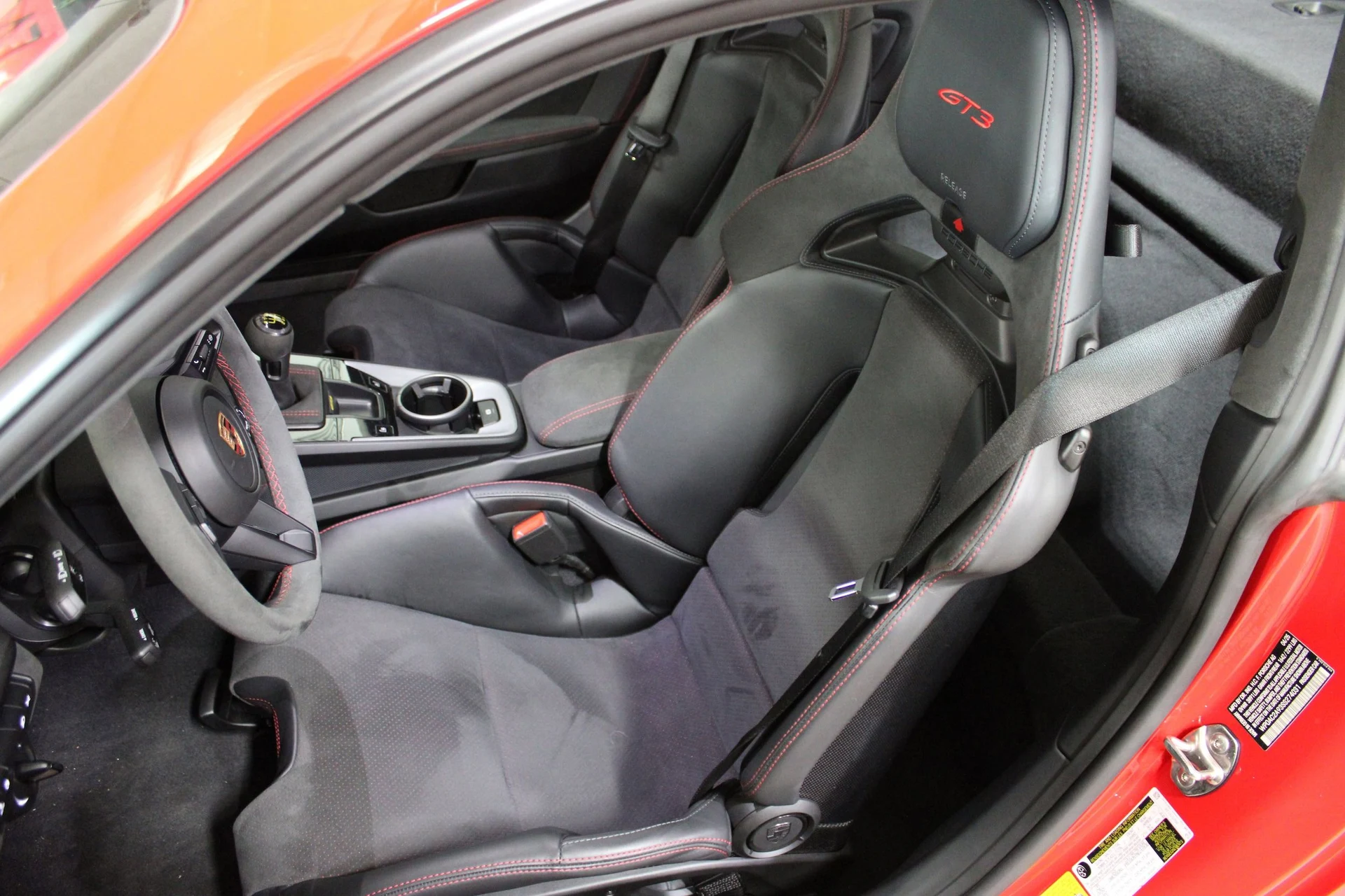 mph004_1573212021_b2cde217840704203bdb2bcc7c82a4cex_767379d9da