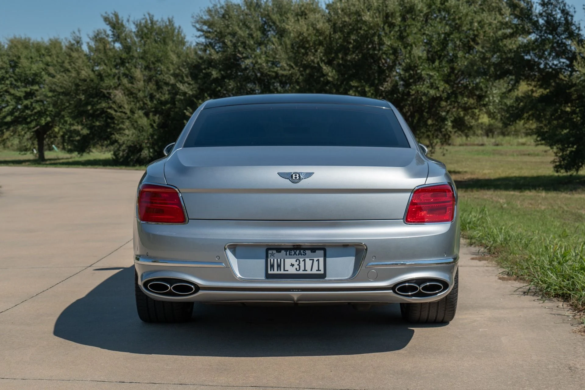 mph004_1573769491_Used_2022_Bentley_Flying_Spur_V8_1791934923_f608a0e2f8