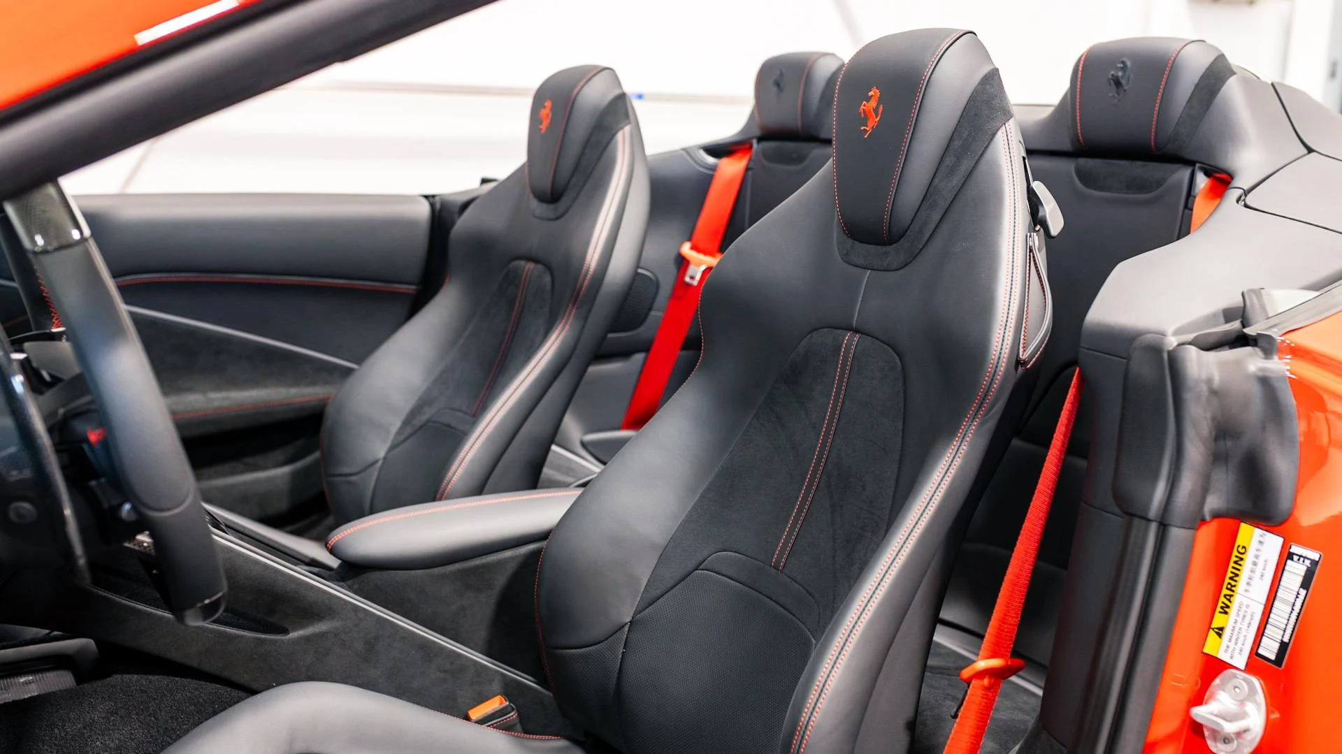 mph004_1575031254_Used_2025_Ferrari_Roma_Spider_Base_1785844883_66a3ee309f
