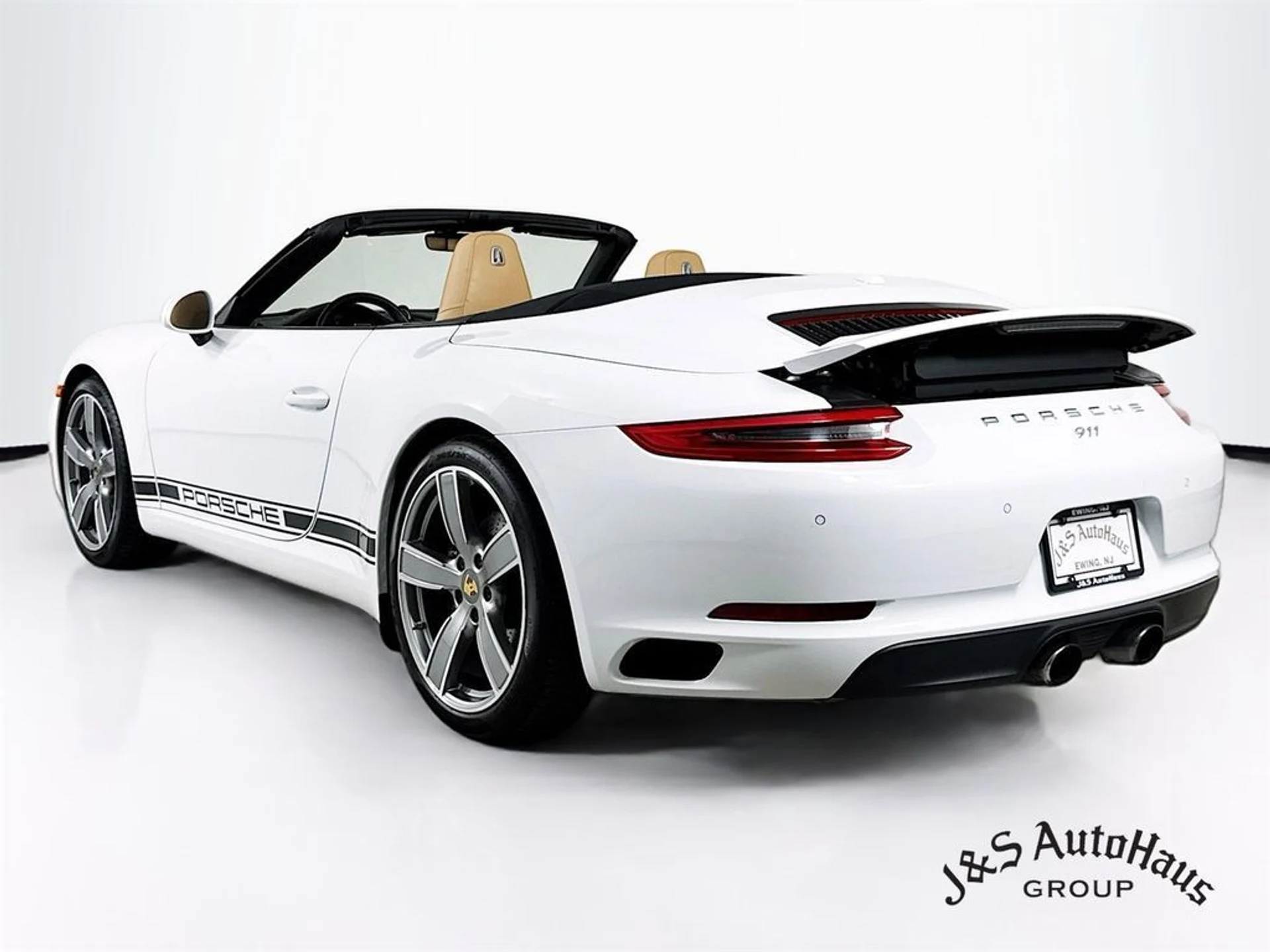 mph004_1579233986_yachbmq31acb8jedj6pz5zmxec4g_edac0d7f02