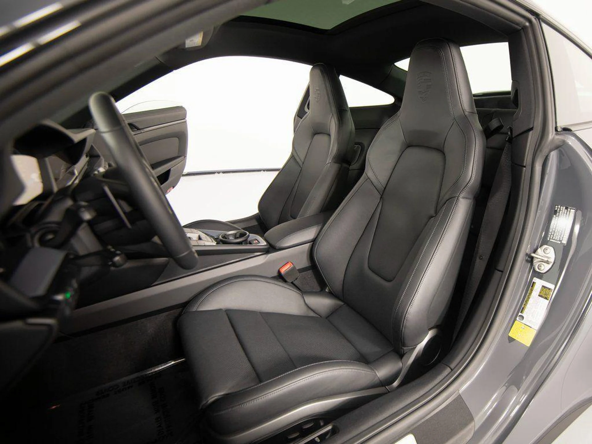 mph004_1586719762_64_UHB_832kp_Y_Jf_J400_B_8ox_LU_Od4_c3a99ea4d8