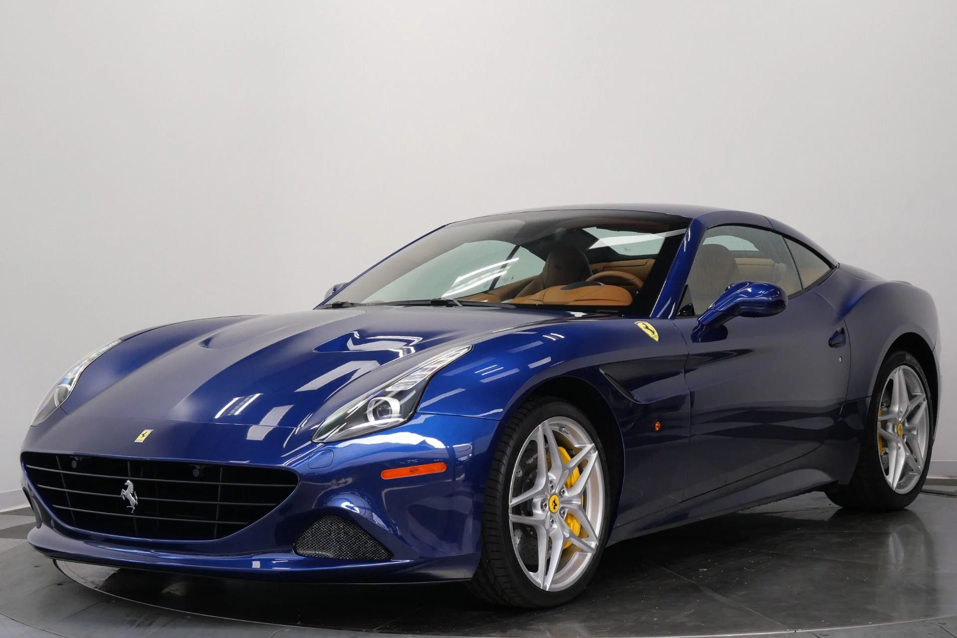 mph004_1589884117_Used_2017_Ferrari_California_T_553_Horsepower_Ventilated_Seats_Low_Miles_1780071789_b7b55a1939