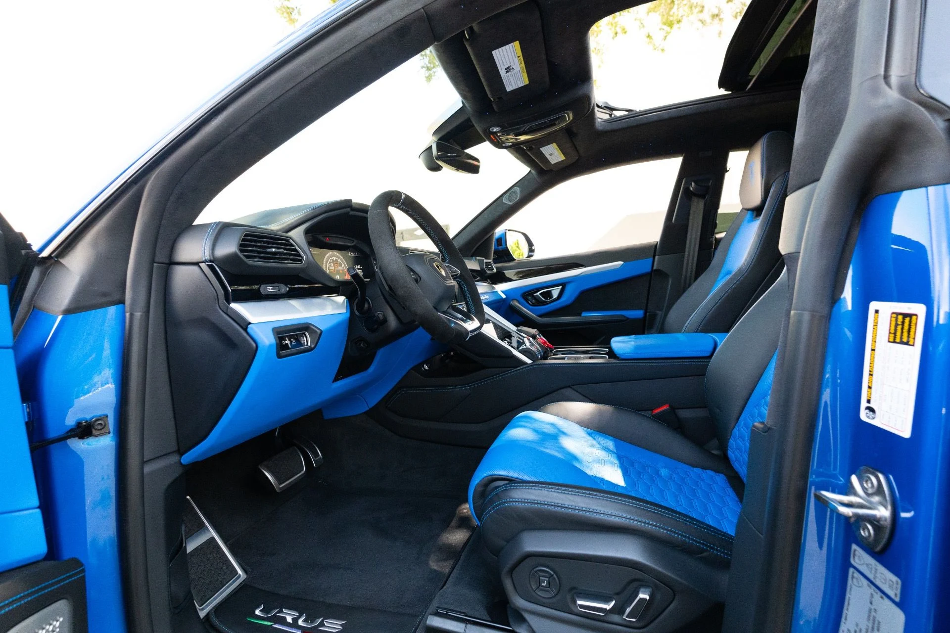 mph004_1594388953_Used_2019_Lamborghini_Urus_1781242066_033800f5ff