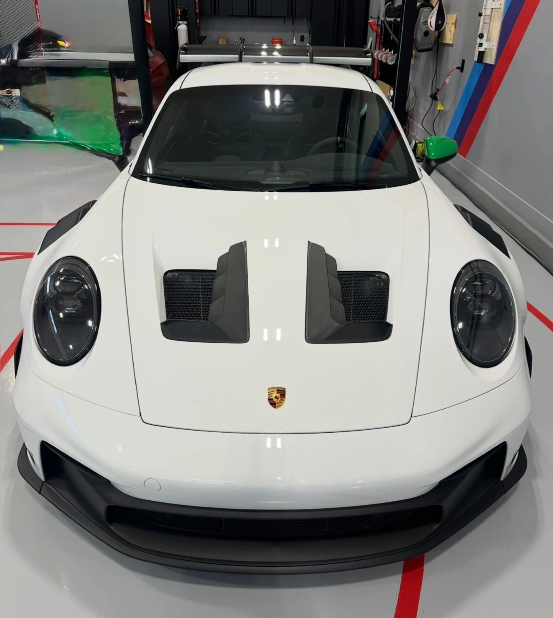 mph004_1598481108_Used_2023_Porsche_911_GT_3_RS_1758133892_2eb5170897