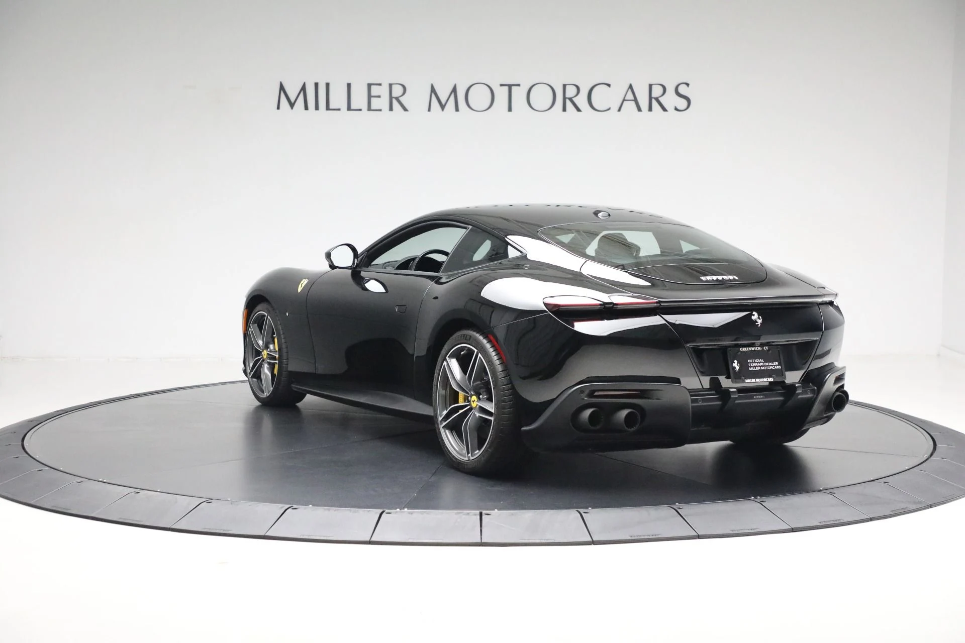 mph004_1600714124_Used_2021_Ferrari_Roma_1723555192_9618c0c27d