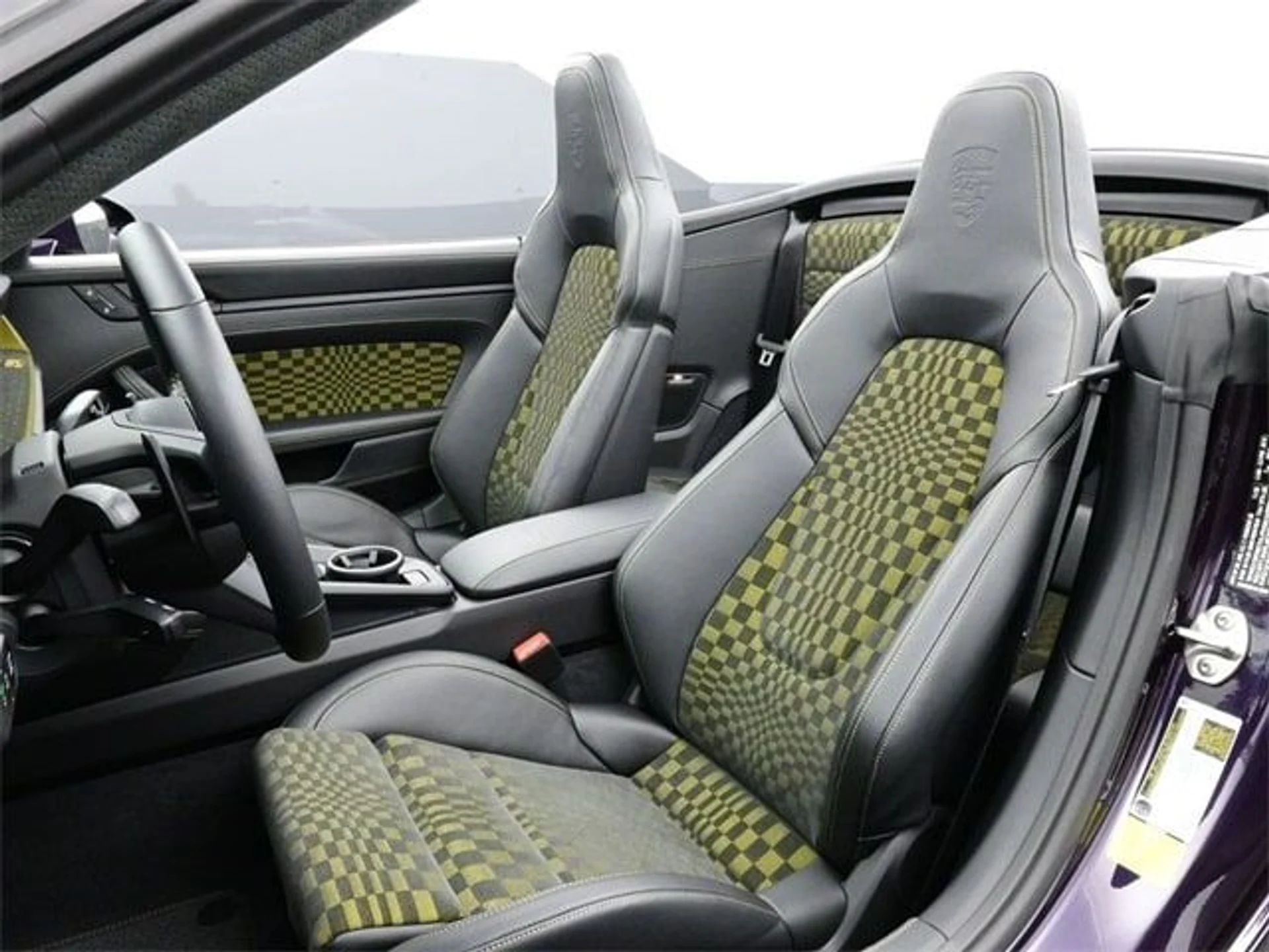 mph004_160165223_350279116f430aab0fa6761b658314e0x_c053ad999b