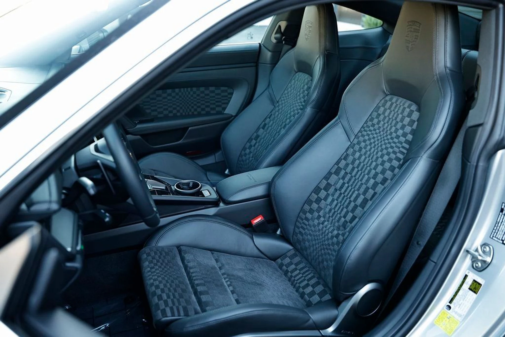 mph004_160989984_8af5e0f8f6801b8043537e286b336a97_1ac7efd143