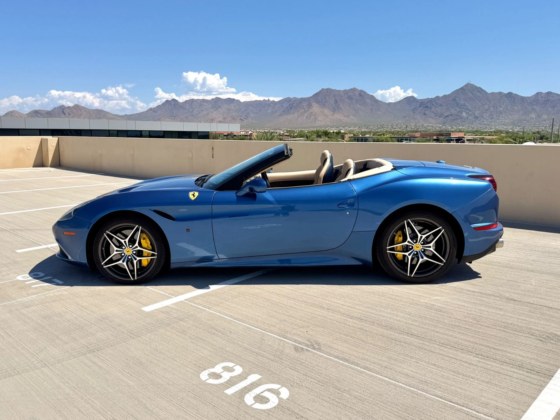 mph004_161276215_Used_2015_Ferrari_California_T_1787790960_6810998bd4