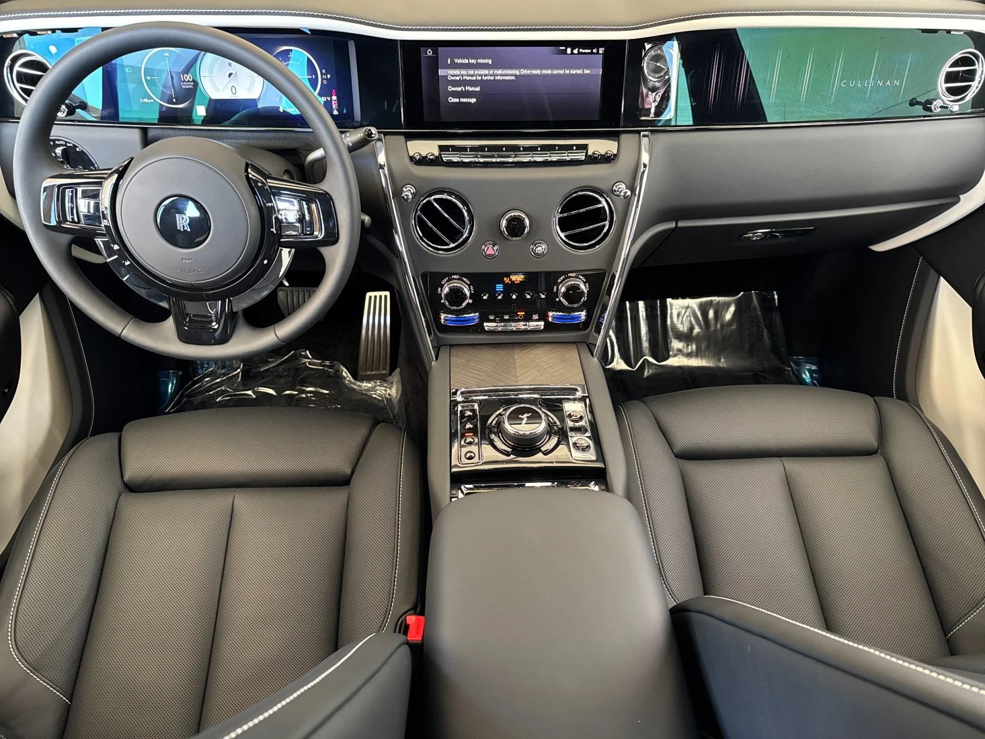 mph004_1618255503_New_2025_Rolls_Royce_Cullinan_Base_1756909289_35ef84402f