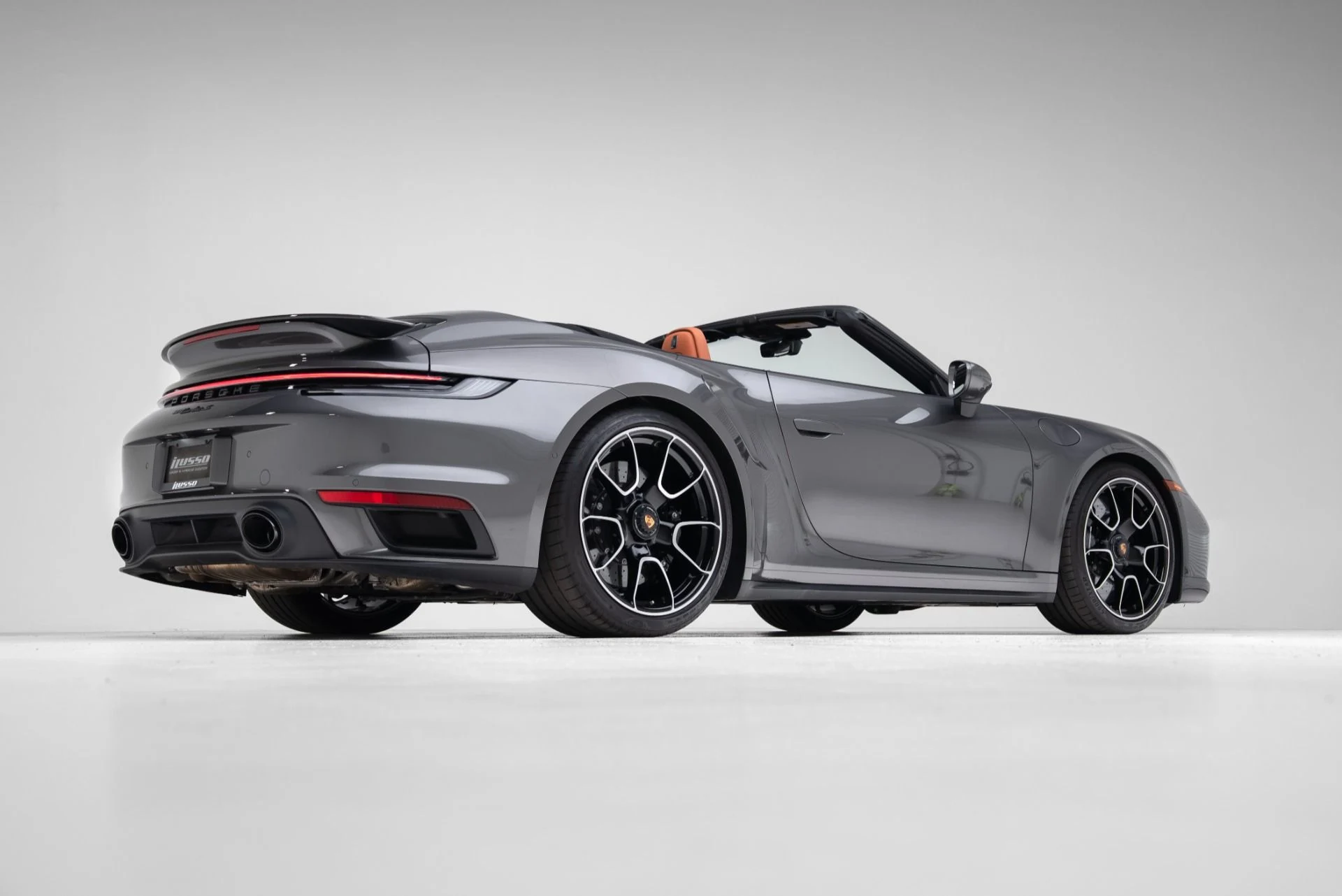 mph004_1620487780_Used_2024_Porsche_911_Turbo_S_1770940586_f63904246e