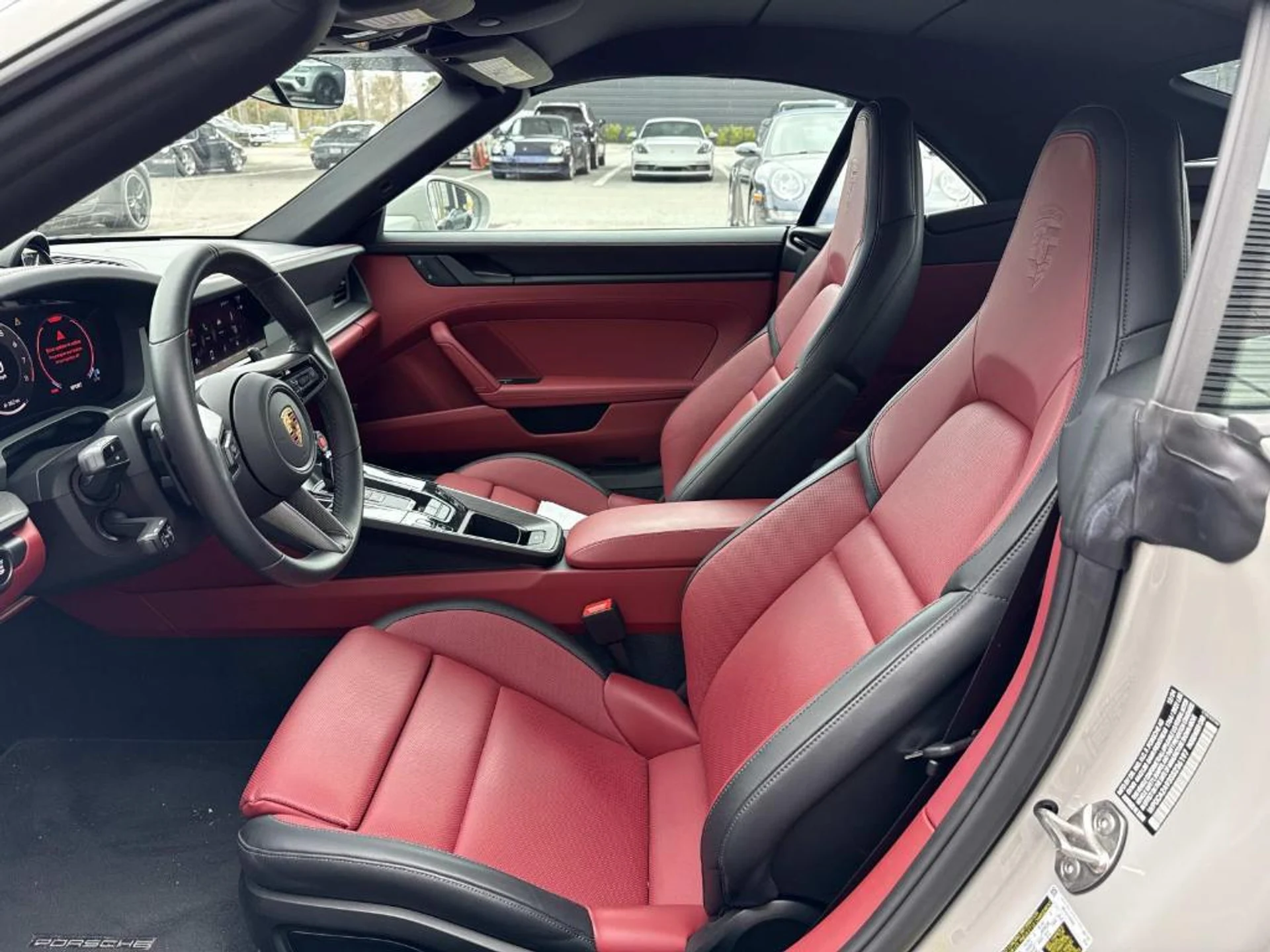 mph004_1628268859_zv_X1nmsi_Unh1_Uin_C_Qk7_O_Oco_Z_Xkw_a77df4003b