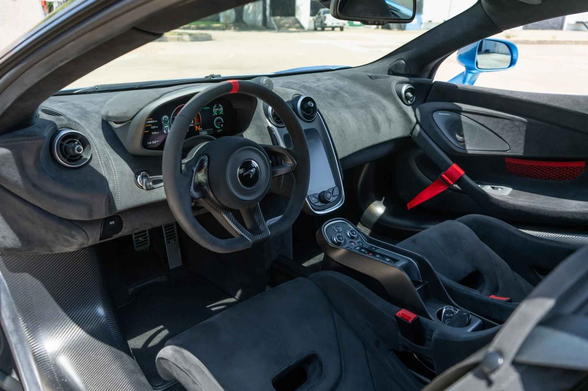 mph004_162895041_Used_2020_Mc_Laren_620_R_1787598214_a2bea5f4c3