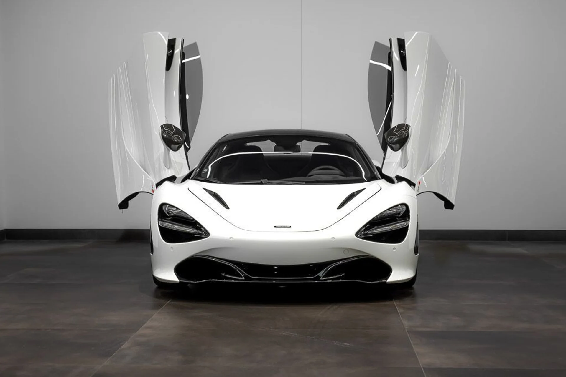 mph004_1630318572_mclaren_720s_2020_jpg_v_1758918548_718070ca34
