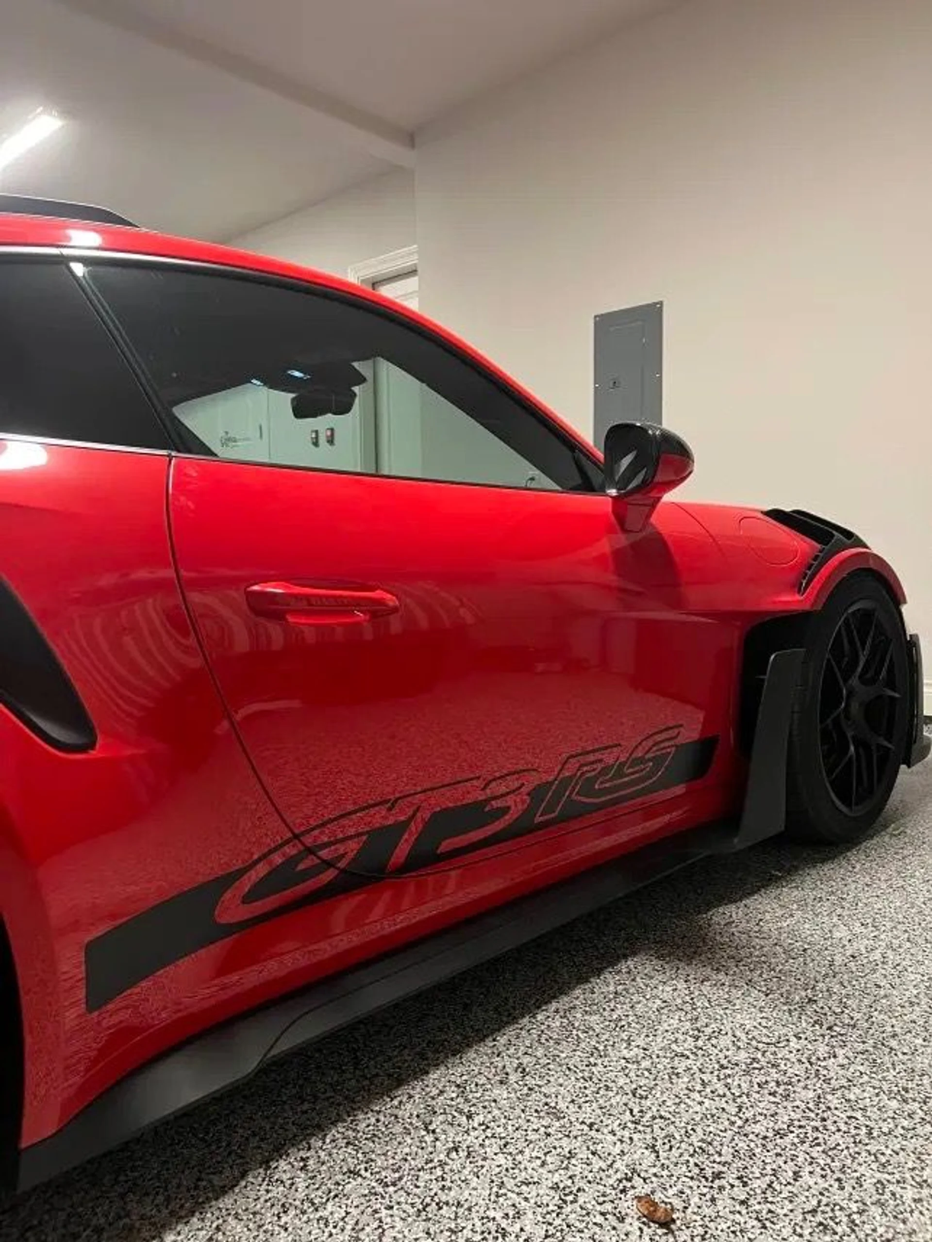 mph004_1635781257_Used_2024_Porsche_911_GT_3_RS_1769208958_eb5ad31c7d