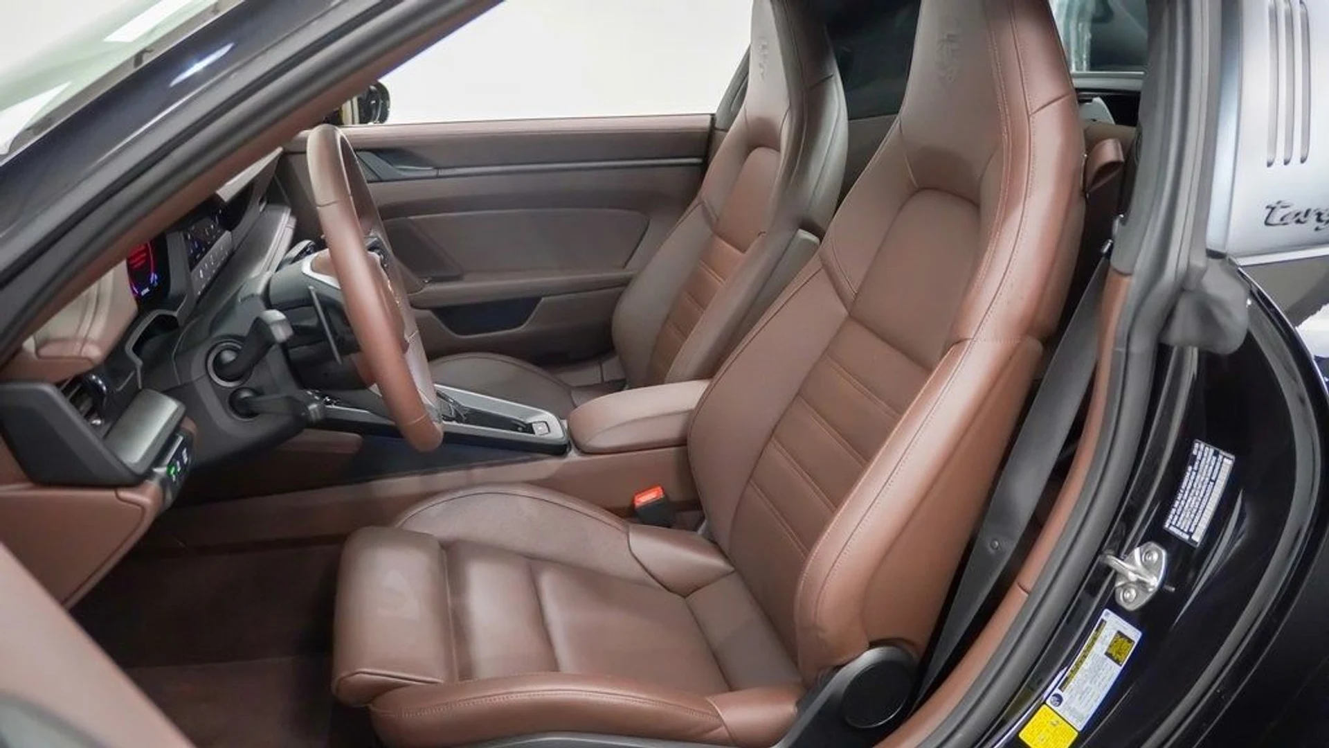 mph004_1636973687_c7c1a1078817461c9315d15467393911x_d54b20de41