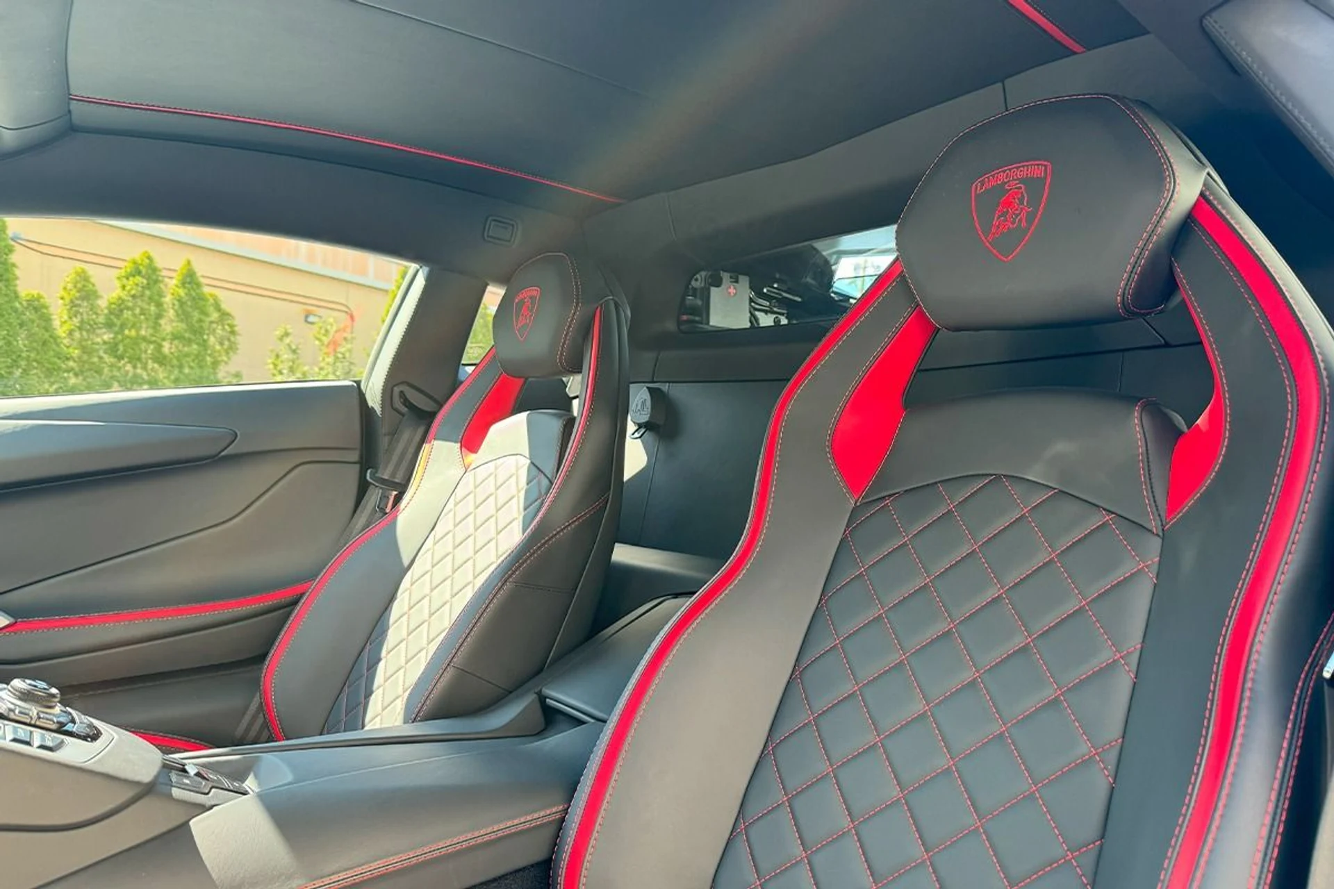 mph004_1642217719_Used_2018_Lamborghini_Aventador_S_LP_740_4_S_1743433234_94a112dd4d