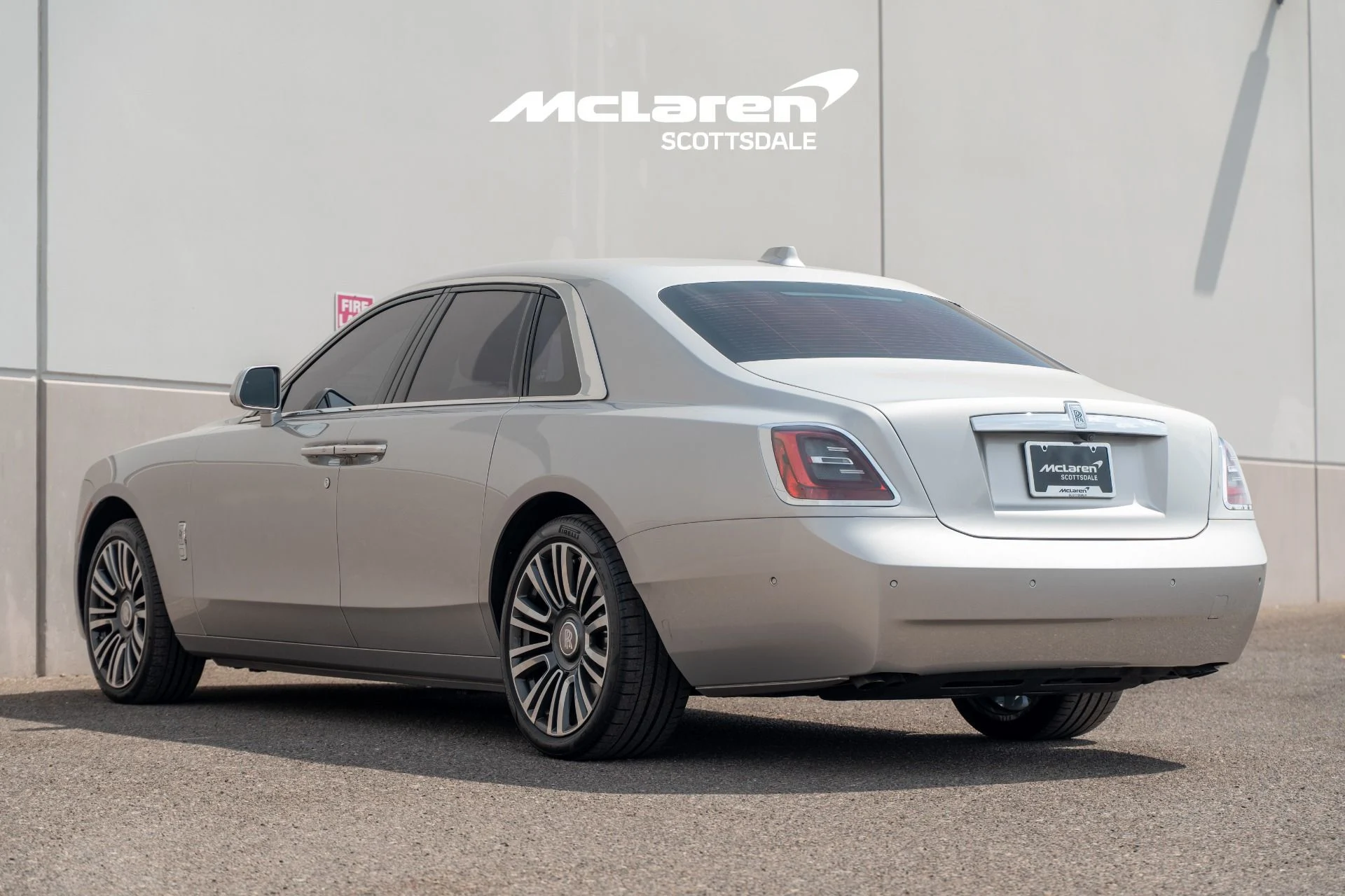 mph004_1657874255_Used_2021_Rolls_Royce_GHOST_1786818590_1ea86d0296