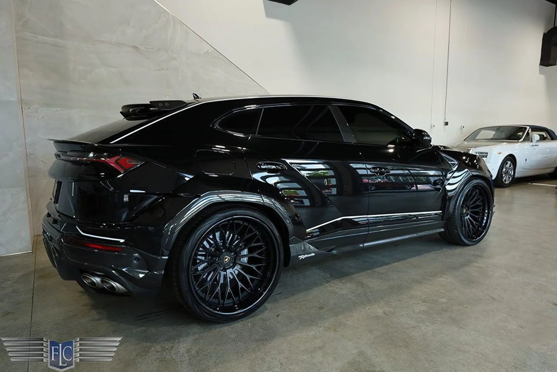 mph004_166606829_used_2023_lamborghini_urus_performanteawdessenzascv12_9689_22954782_5_1024_b1a183eba4